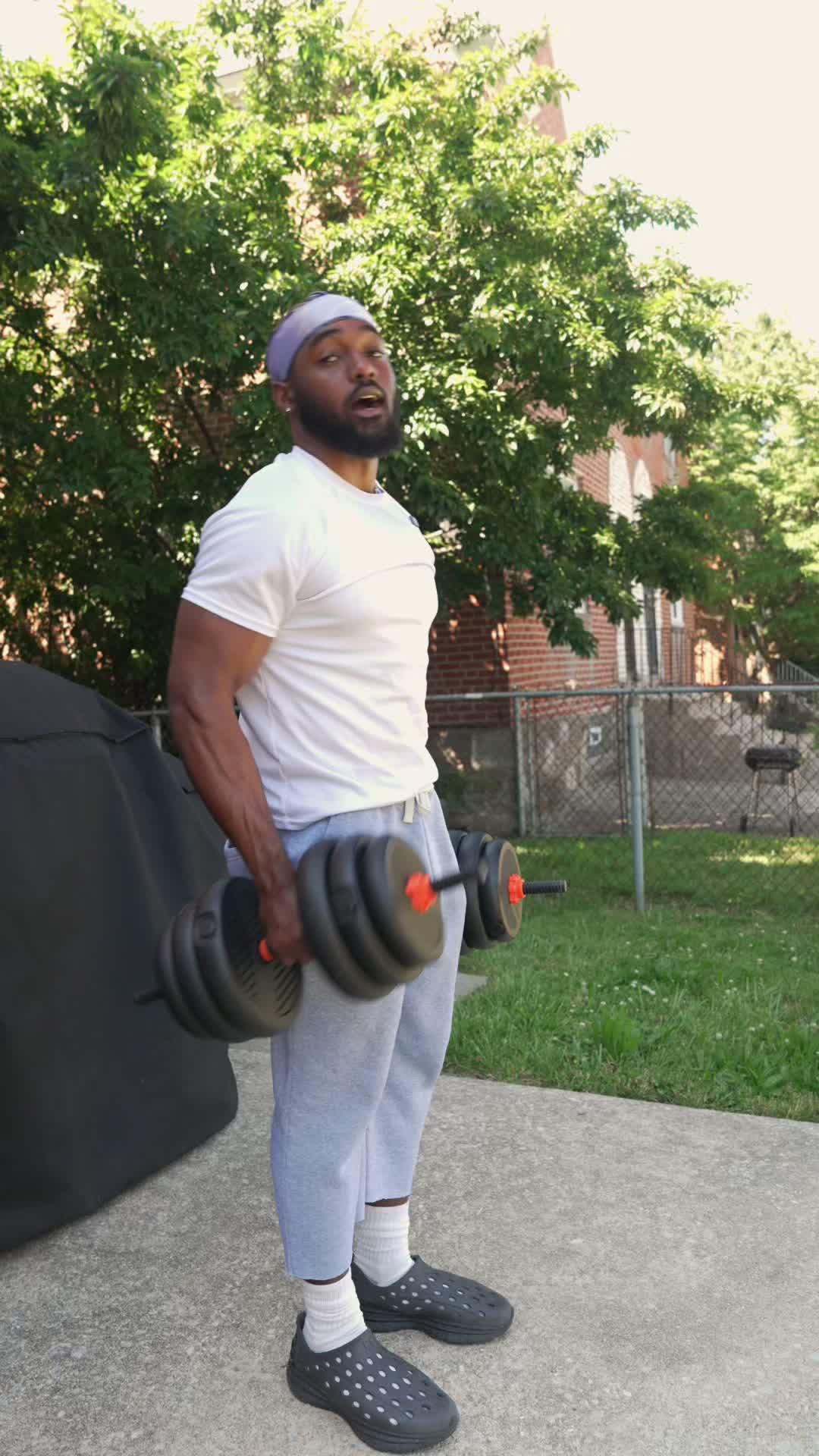 @PERSONAL TRAINER
