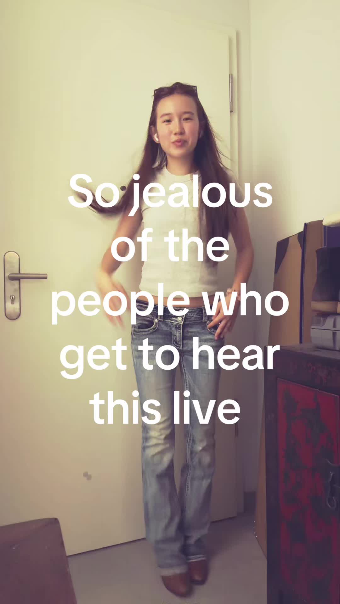 @Charli