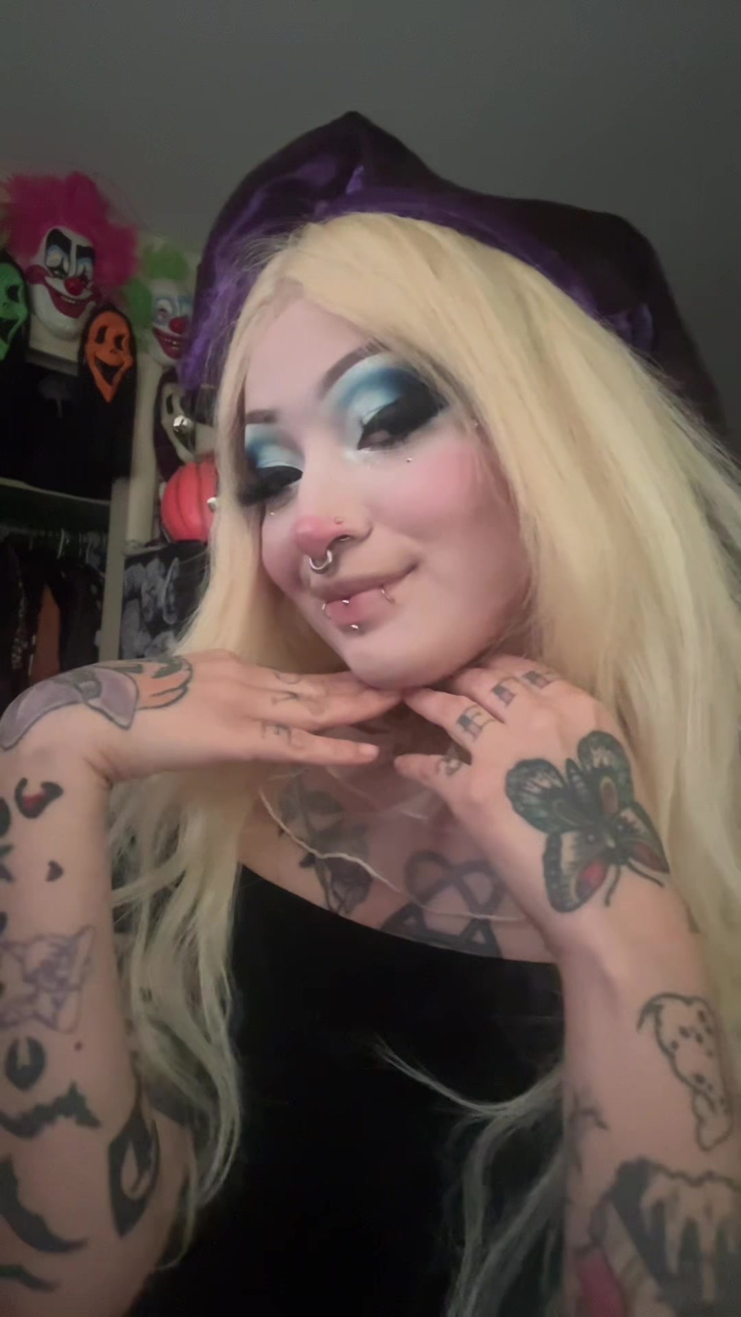 @CuteHorror