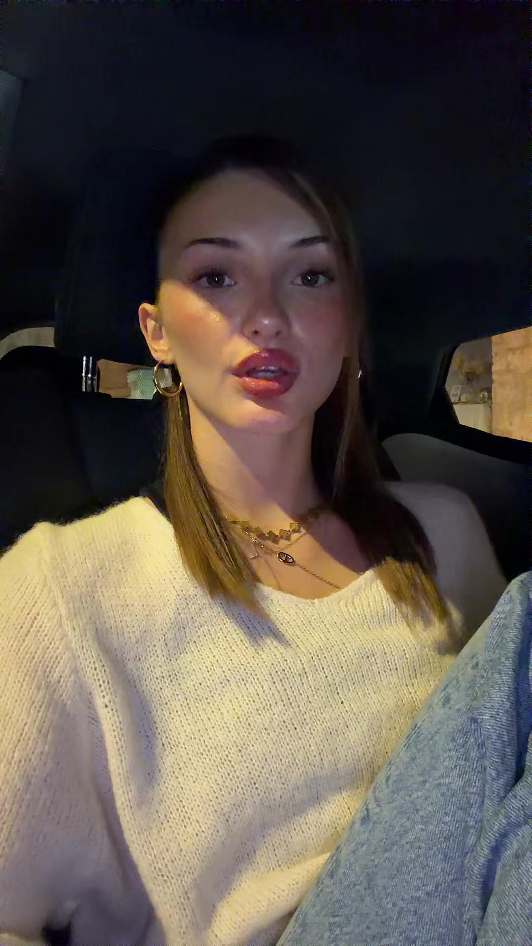 @𝒞𝑒𝓁𝒾𝒶