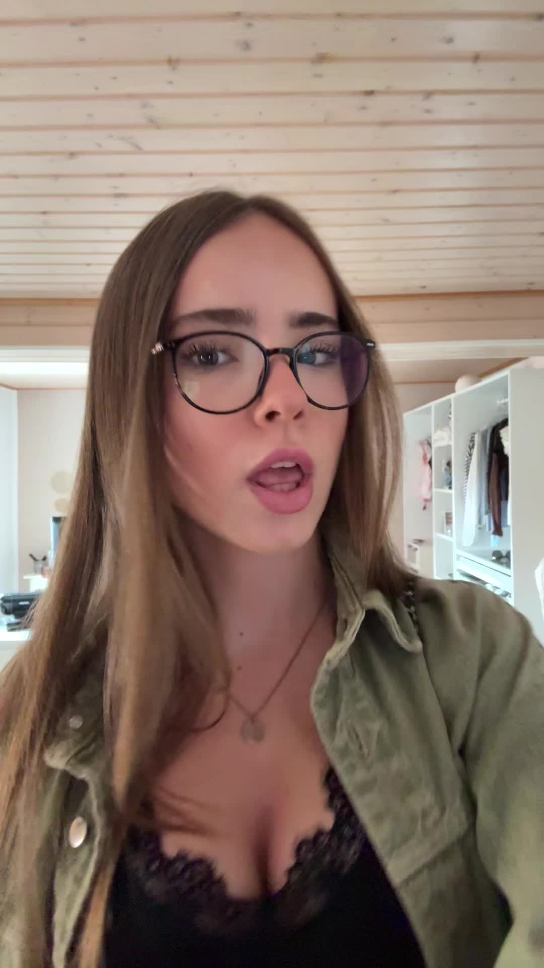 @𝑁𝐸𝐿𝐸 🪽