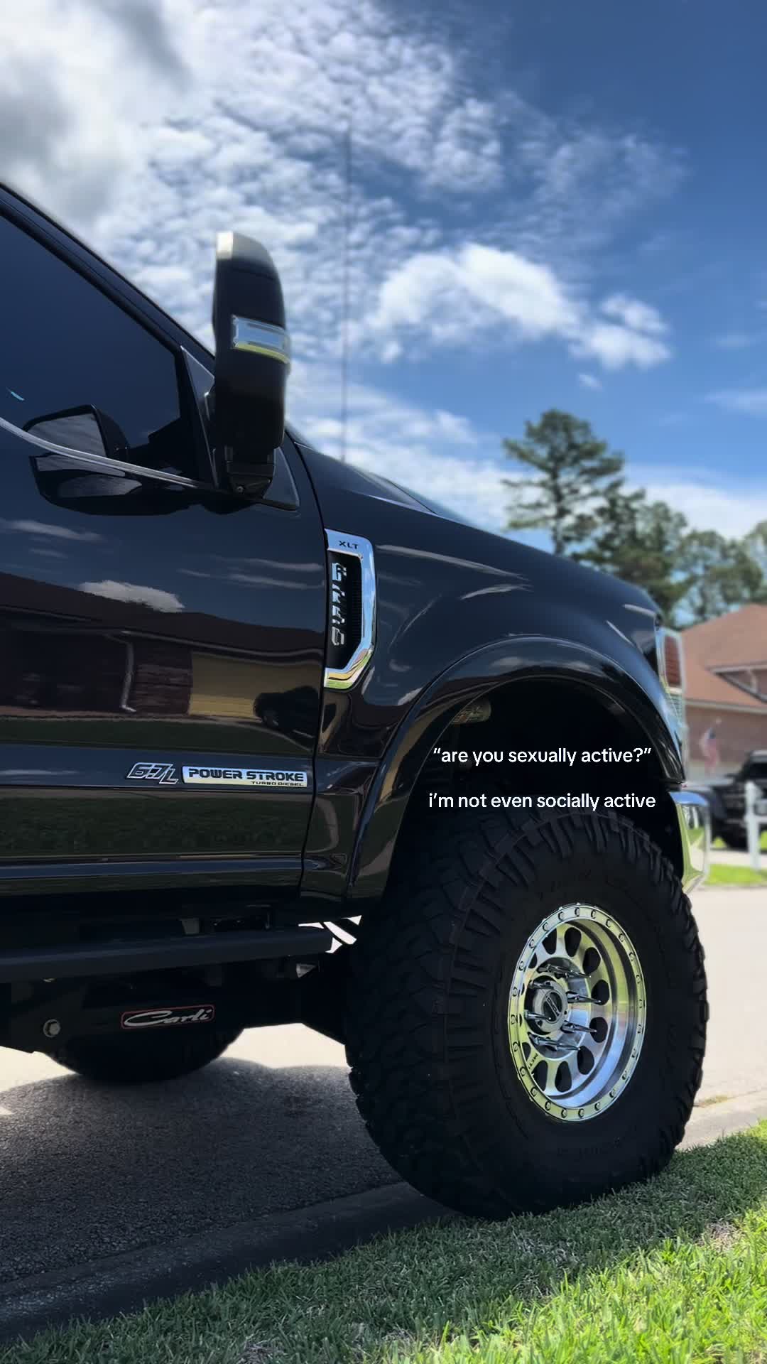 @️