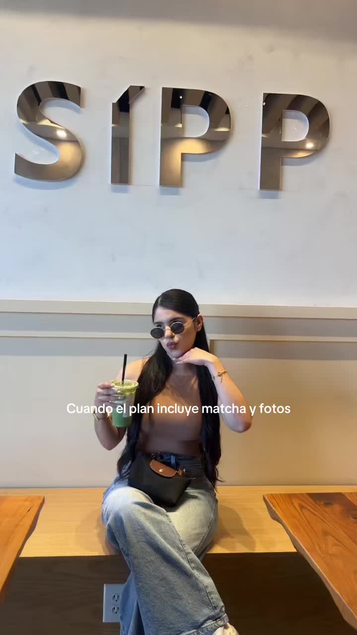 @_elygotro