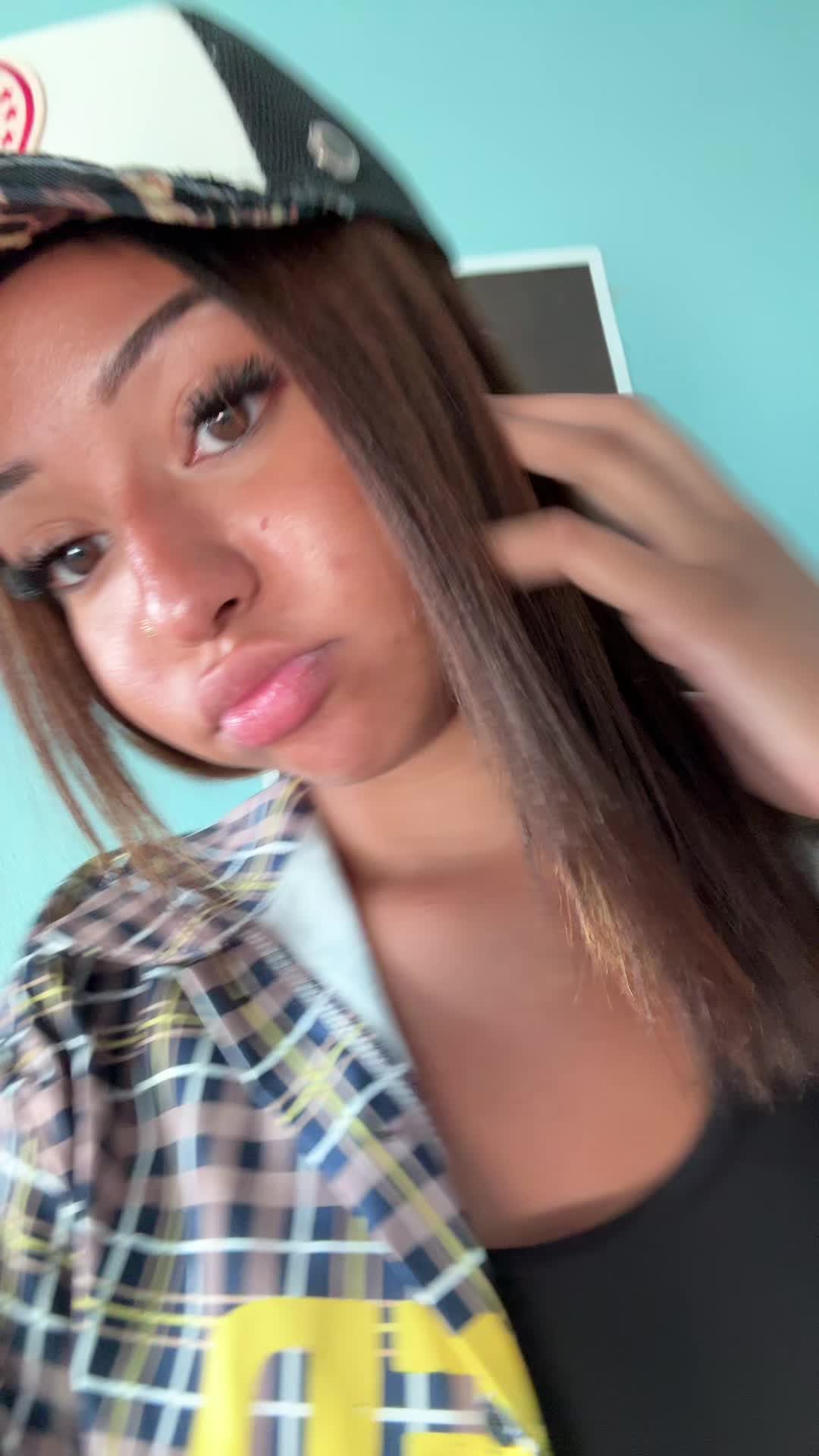 @𝐂𝐚𝐫𝐚🇨🇺🇩🇴