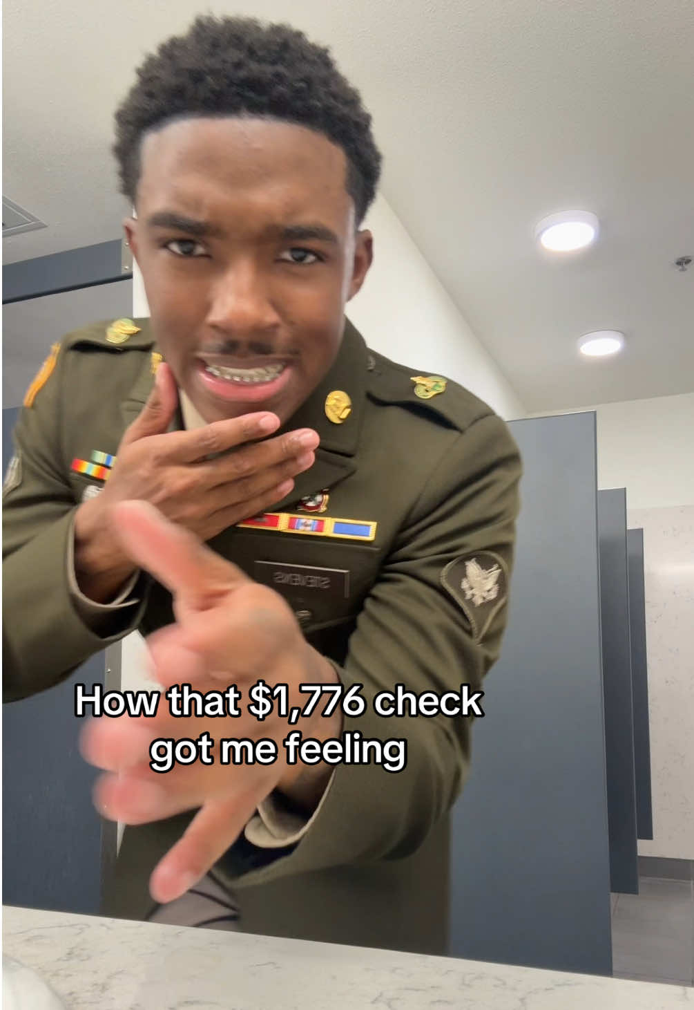 @C4