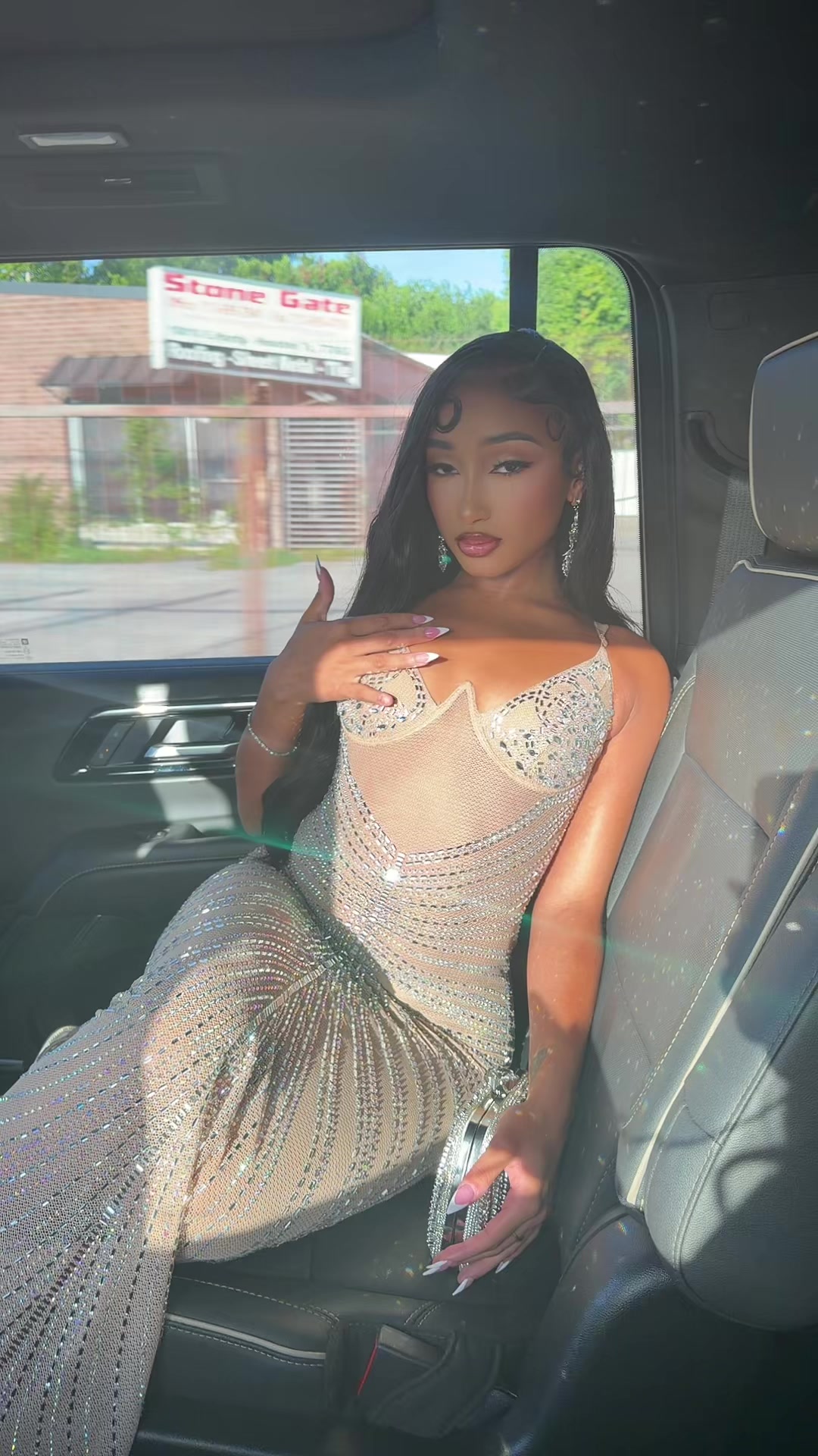 @mani ✨