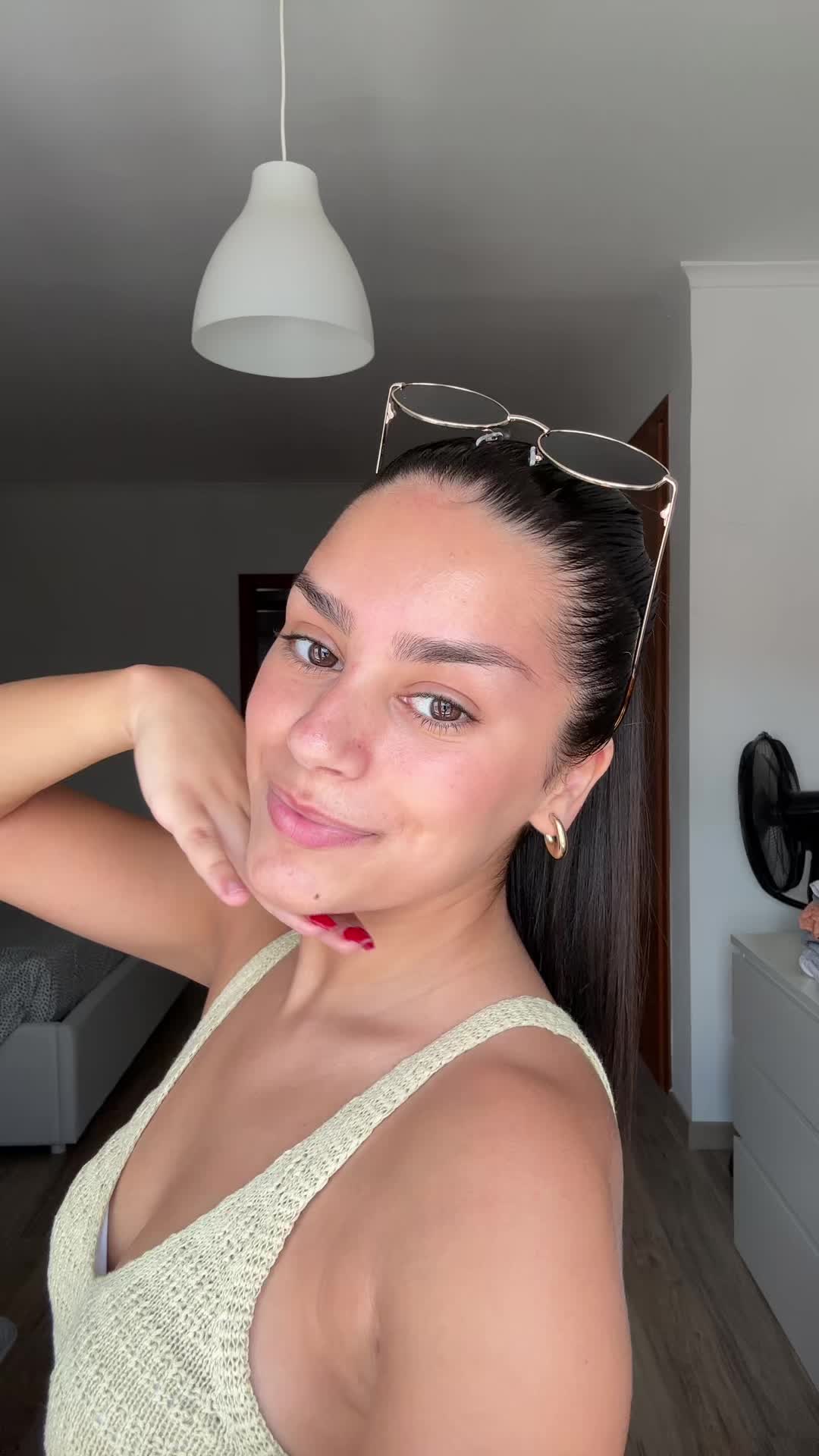@Lara