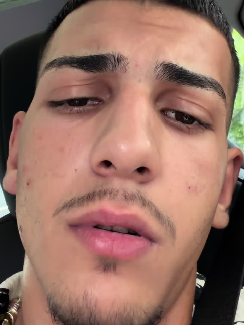 @Mogli🎙️😏