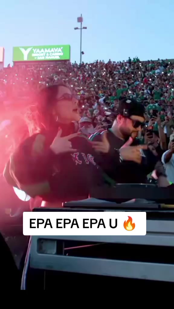 @(Fans de Becky G)