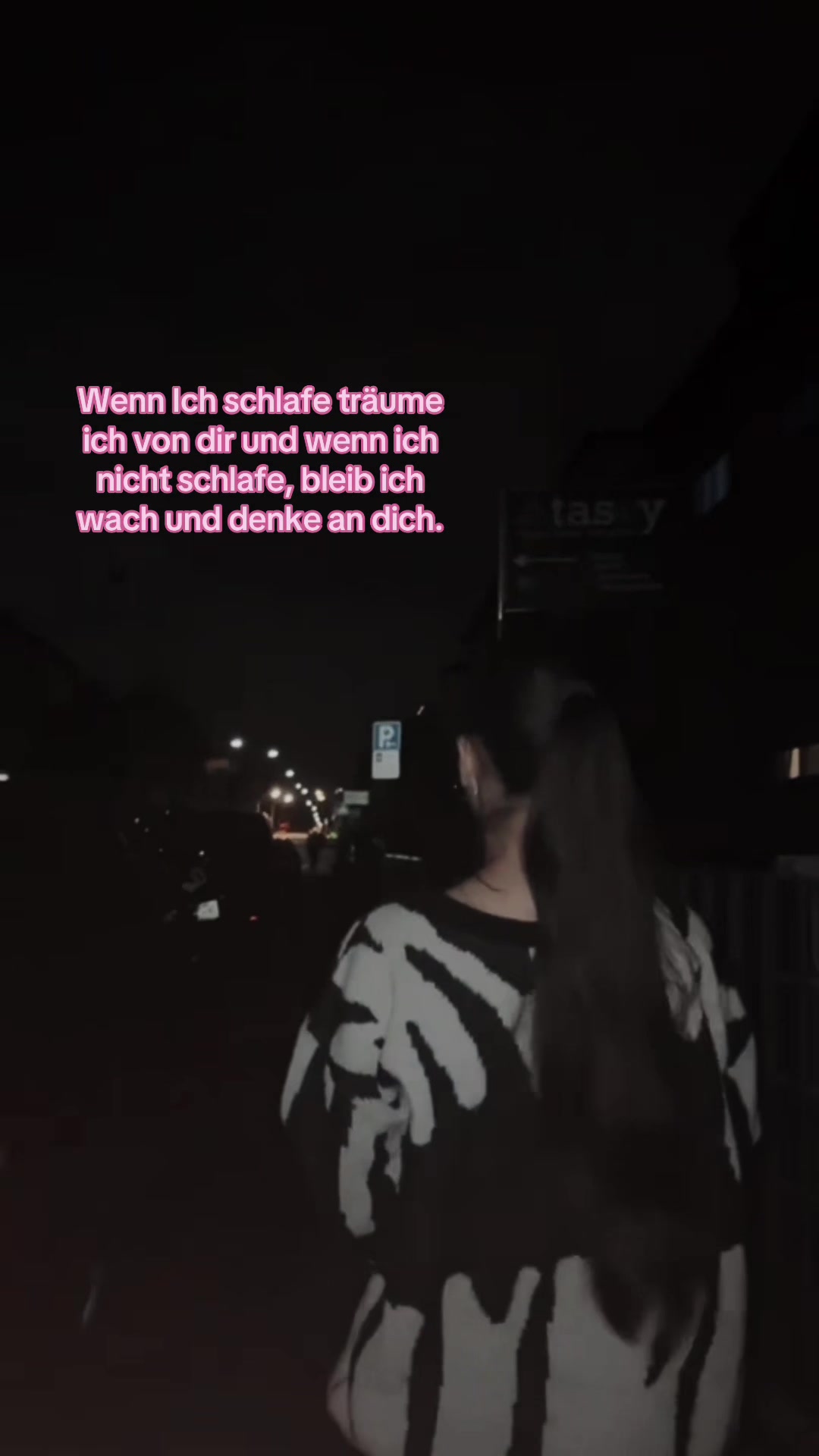 @F A R Z A N A ๐ซ๐งโ๏ธ๐ฌ