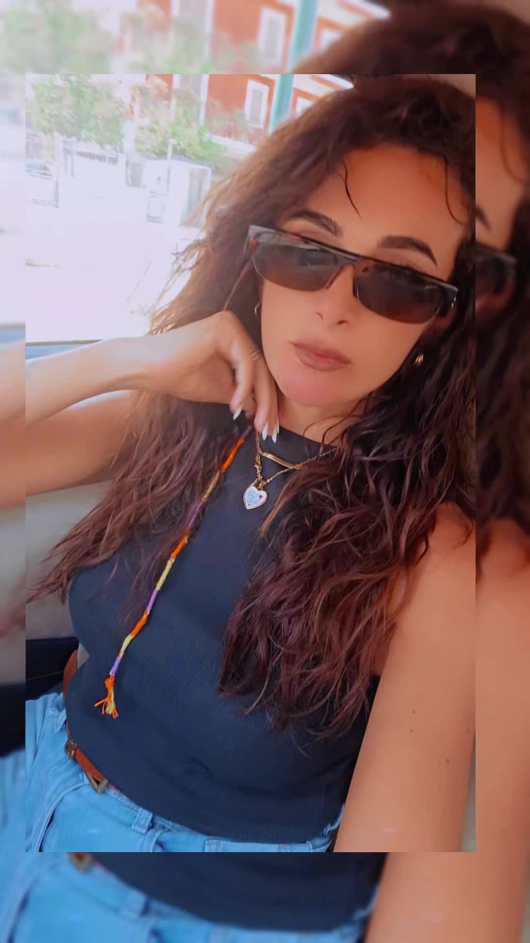 @Delorellis