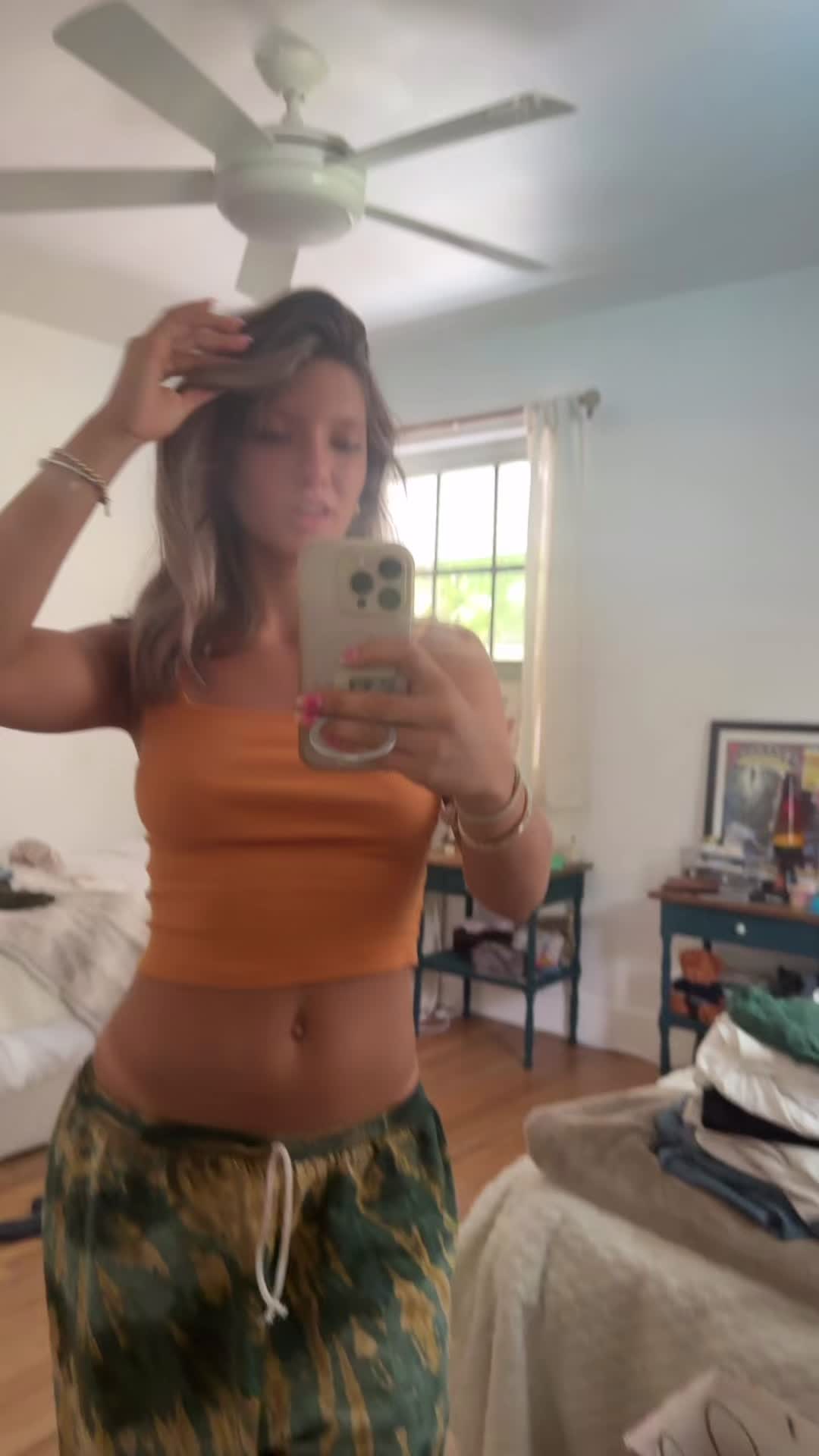 @simona