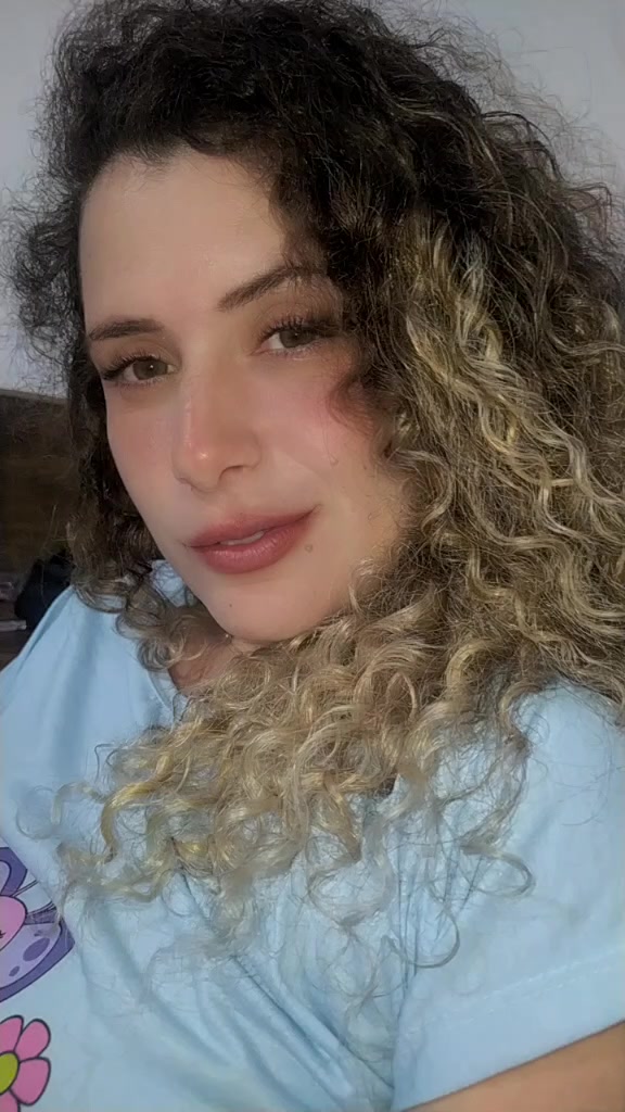 @Mariana 🌹