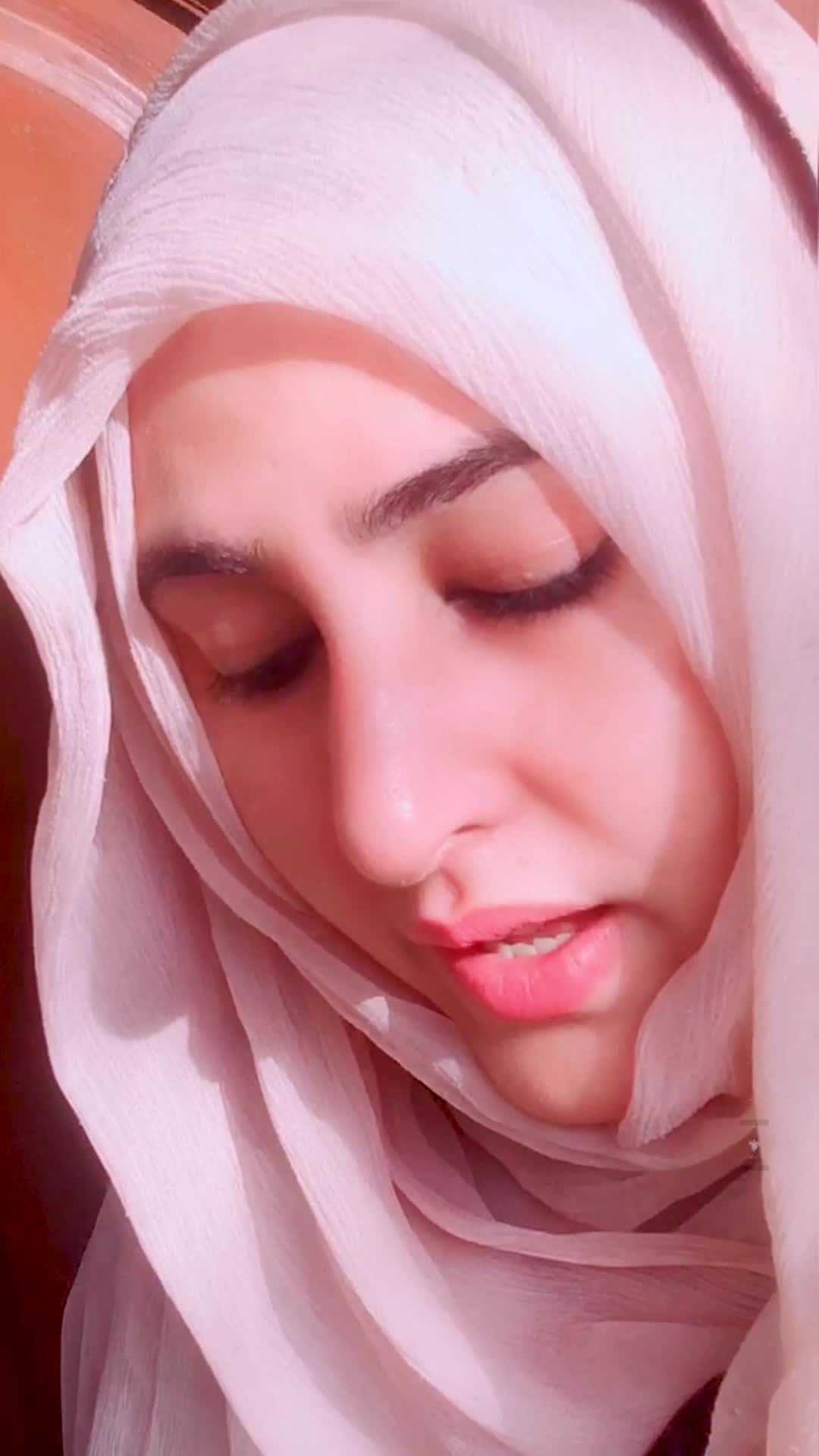 @Shnyui Gjii