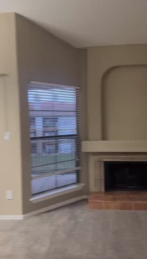 @Waters Edge Apartments