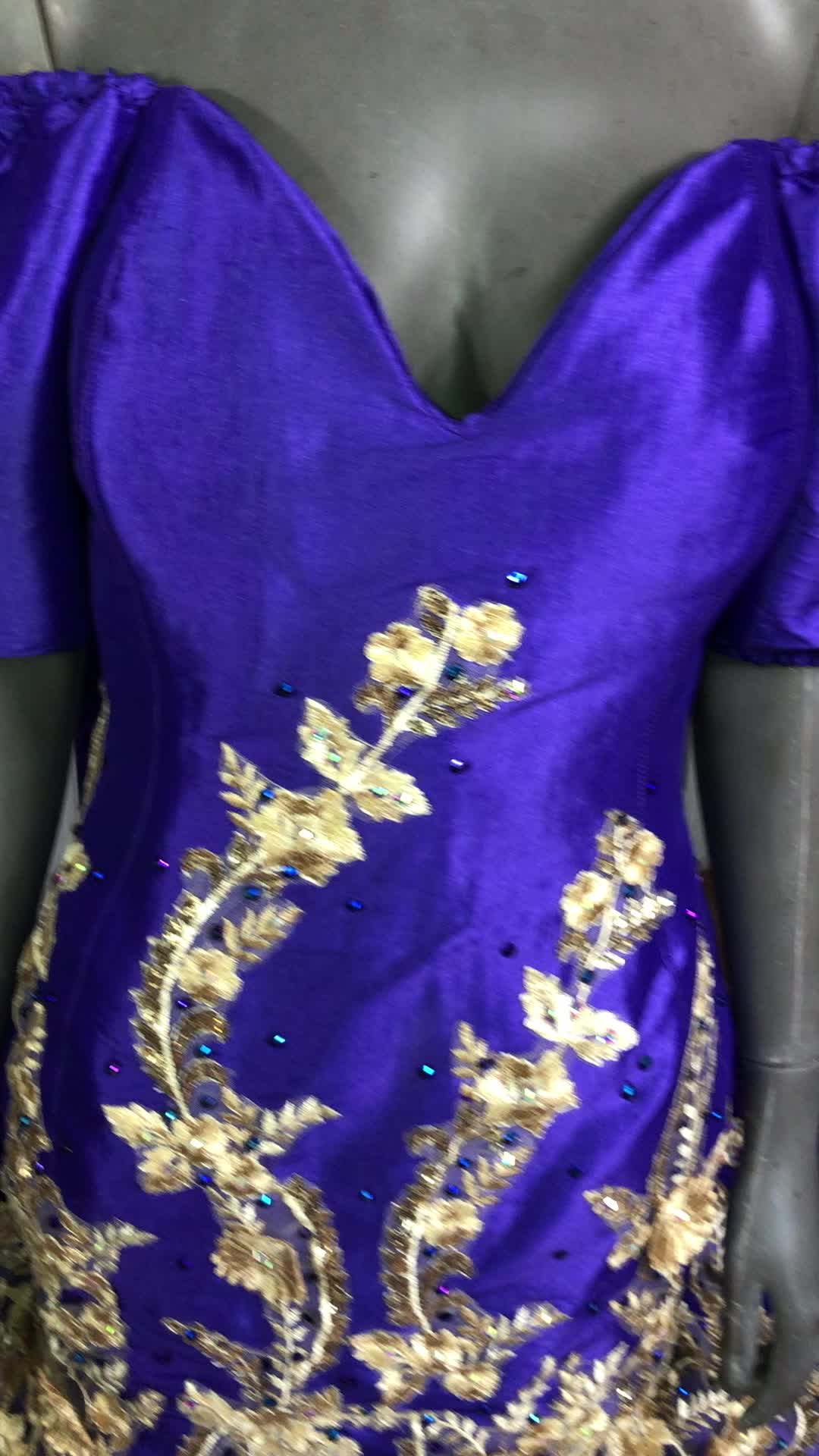 @ReyesMorenoDesigns