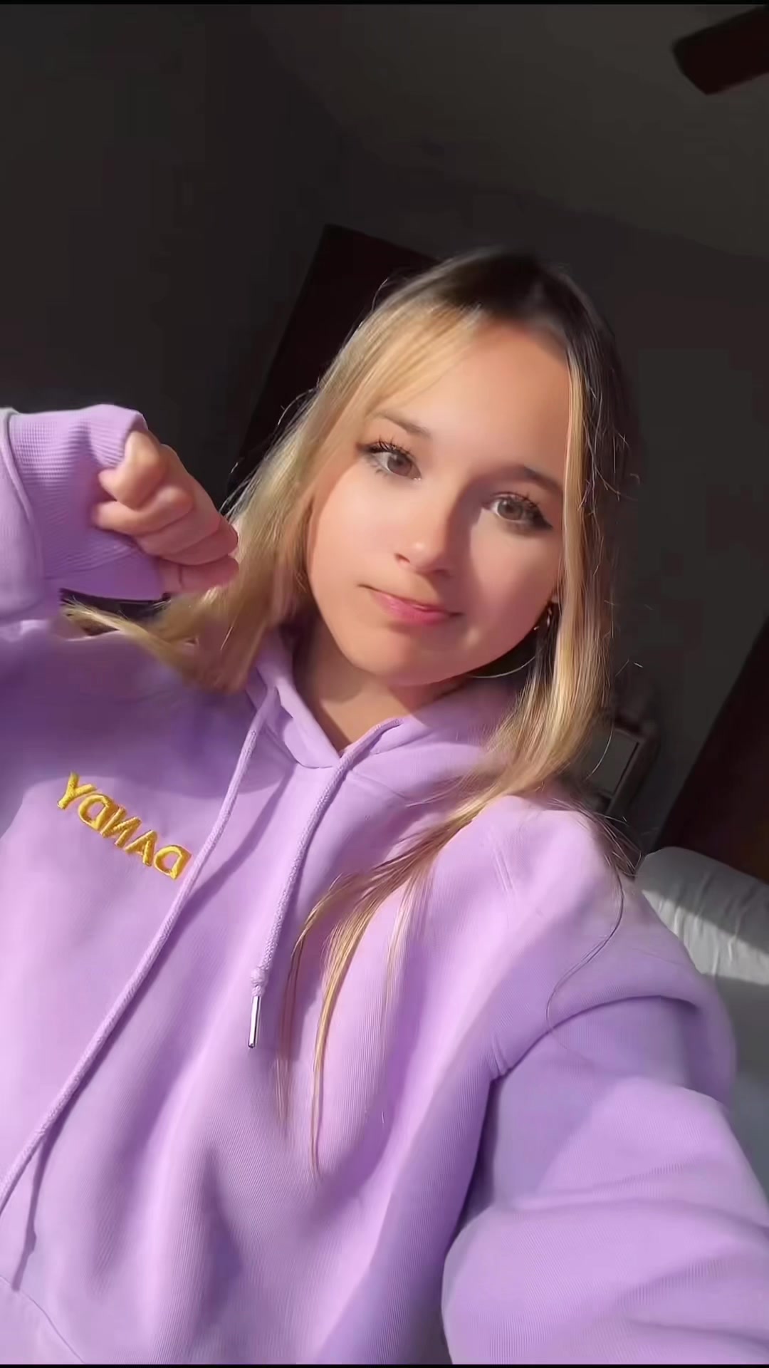 @★𝙰𝚟𝚊★