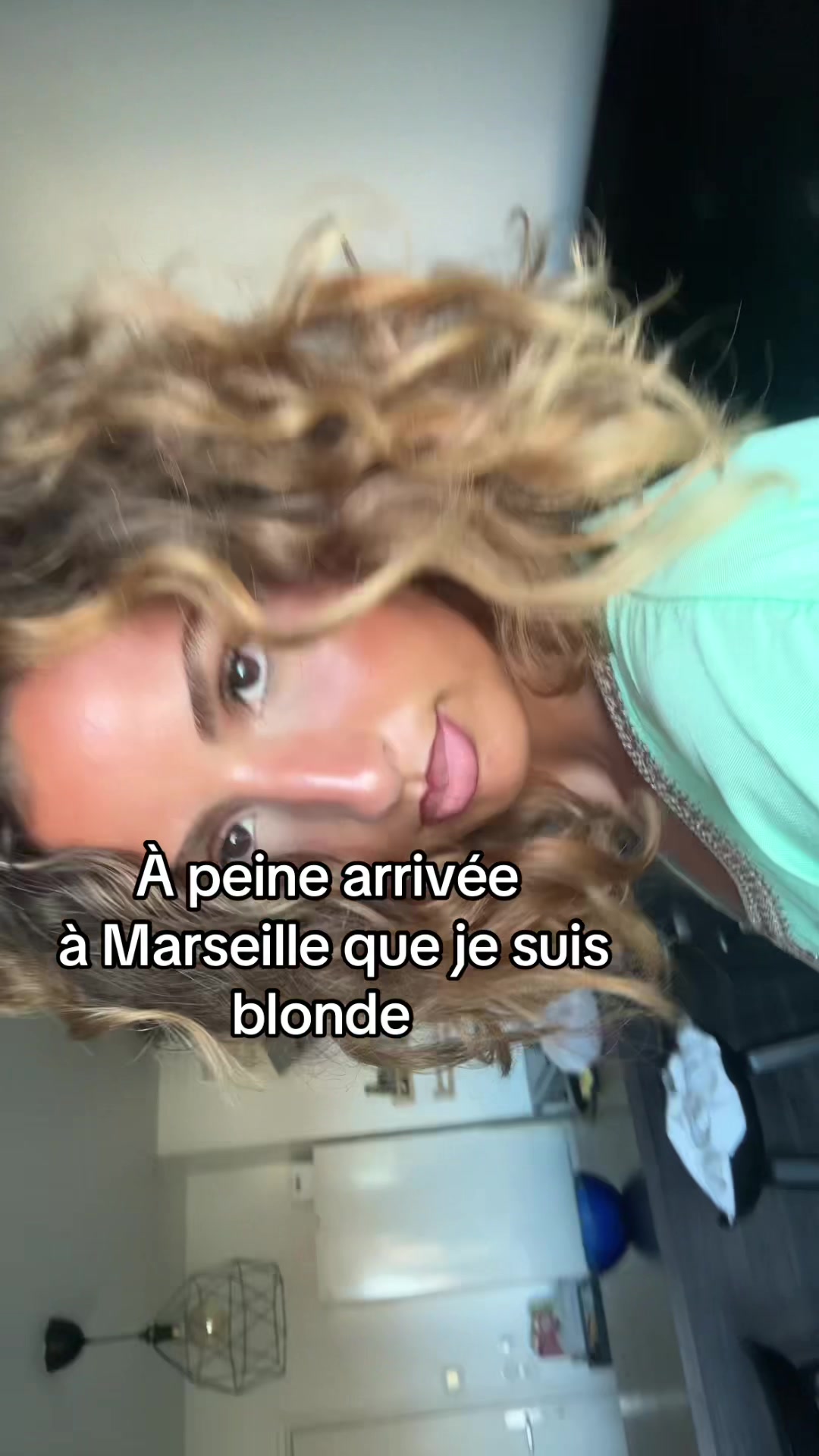 @Adjé