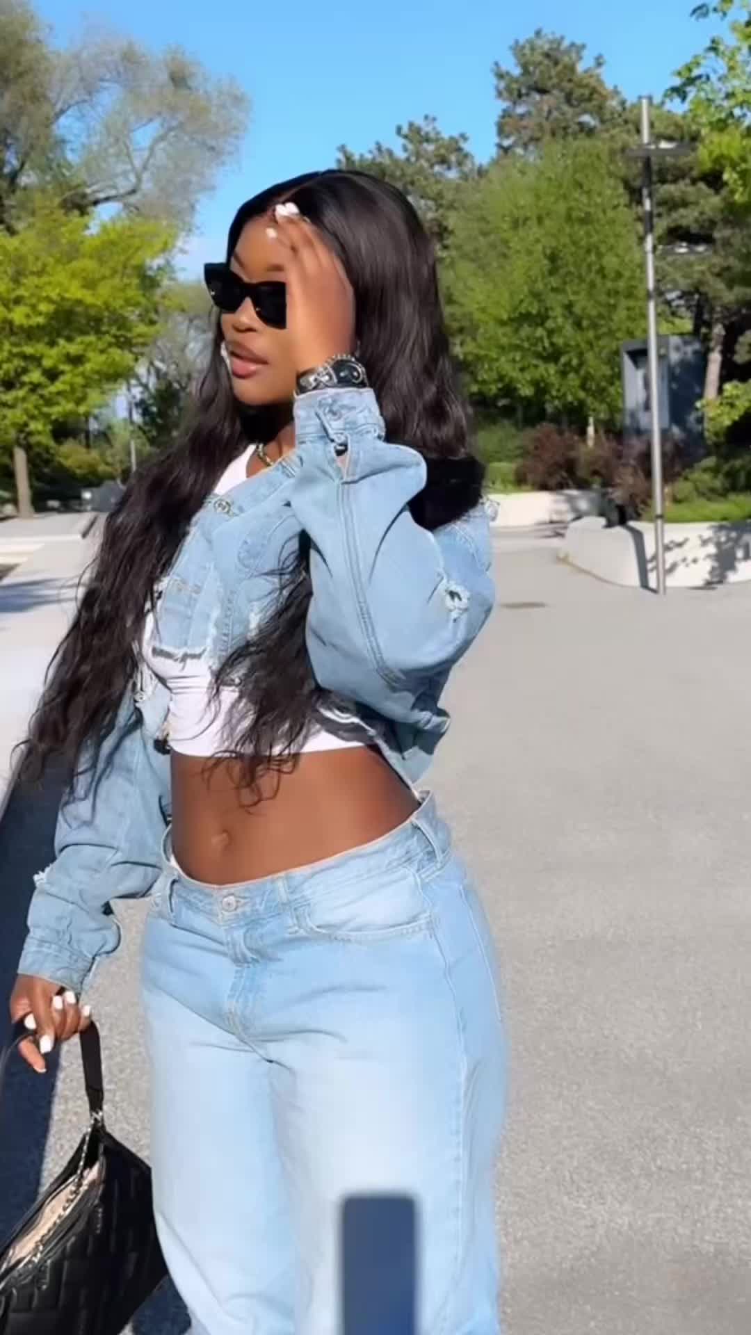 @Menssa💎