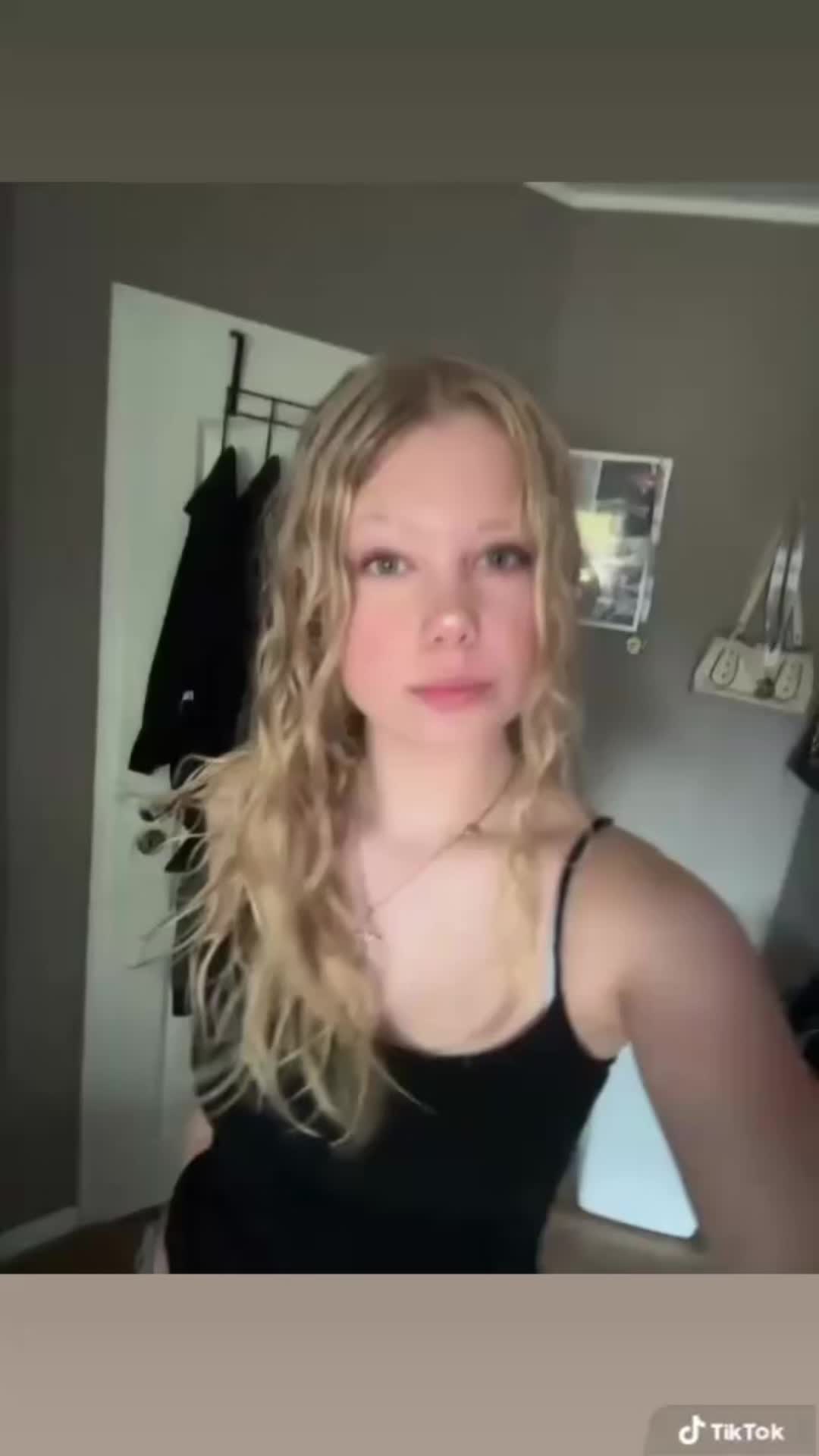 @💫