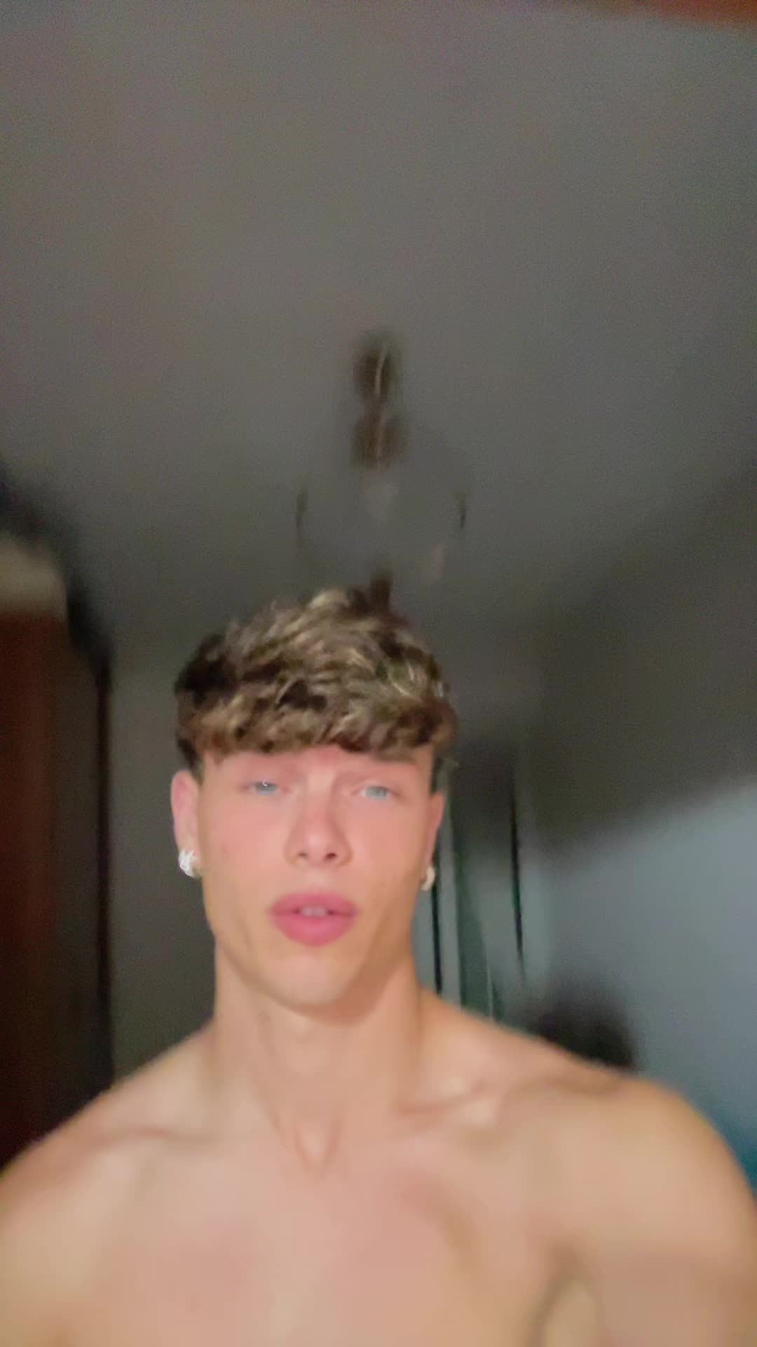 @A N T O N I O