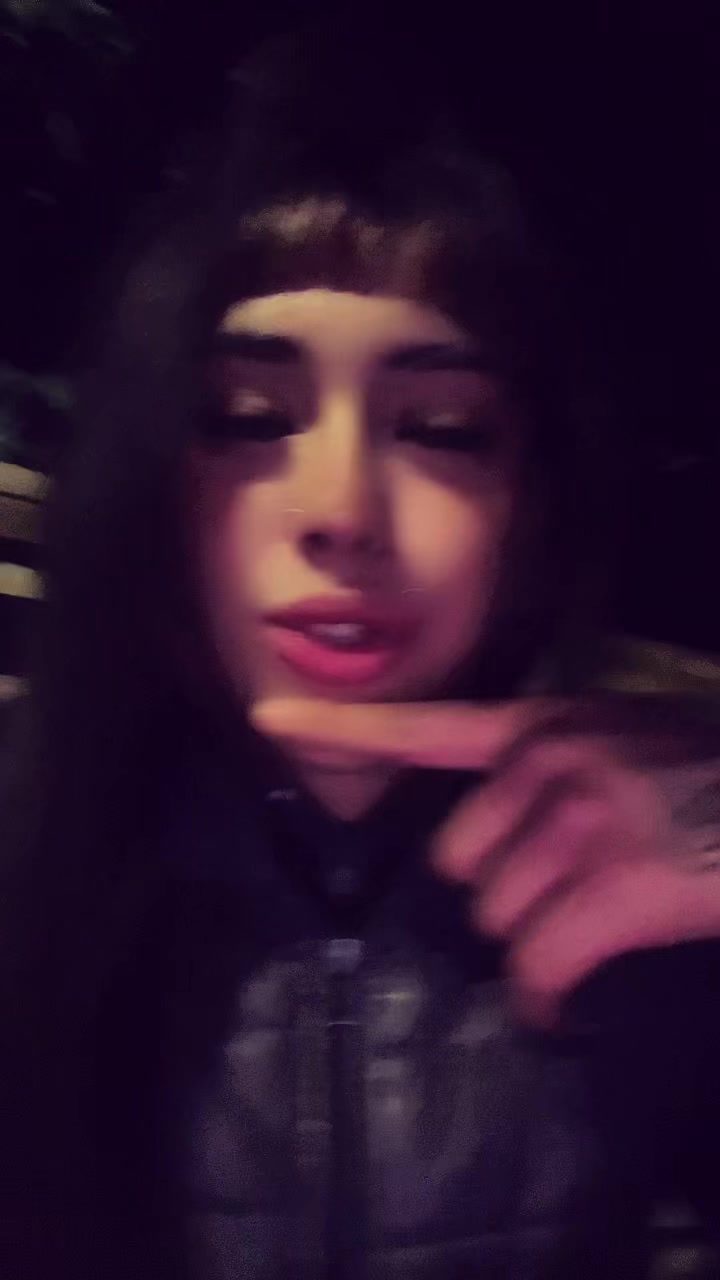 @camiCaceres