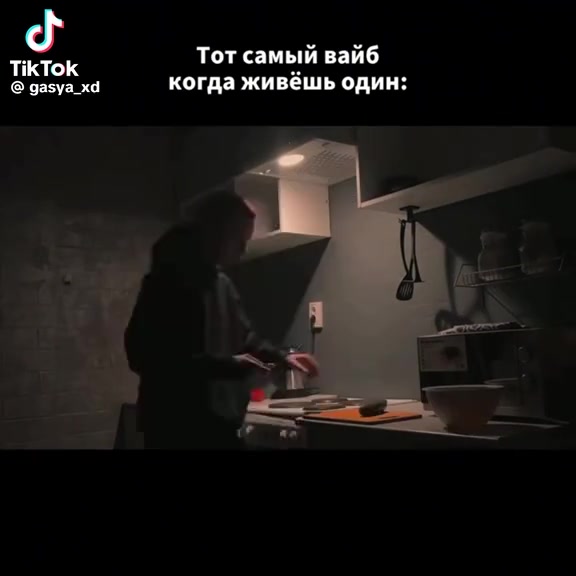 @888