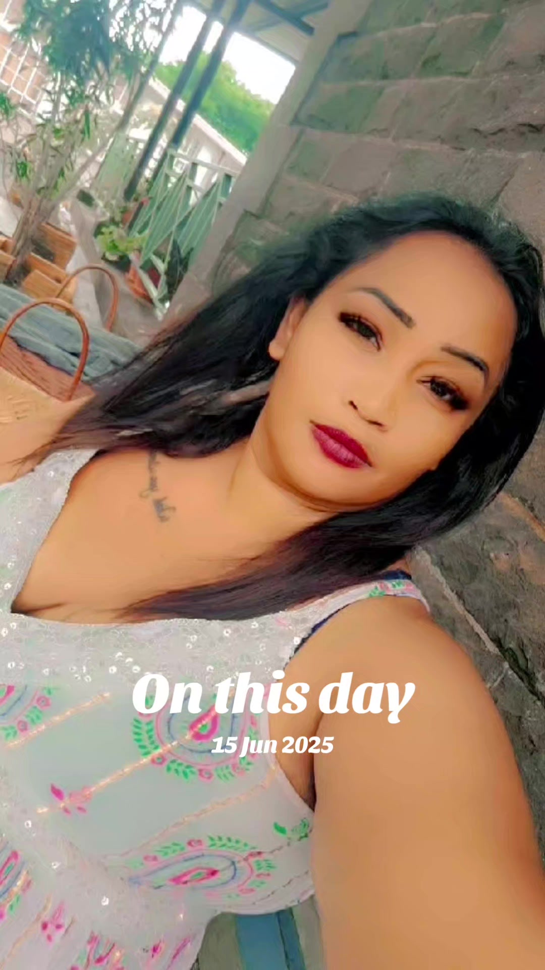 @Brinda_😗