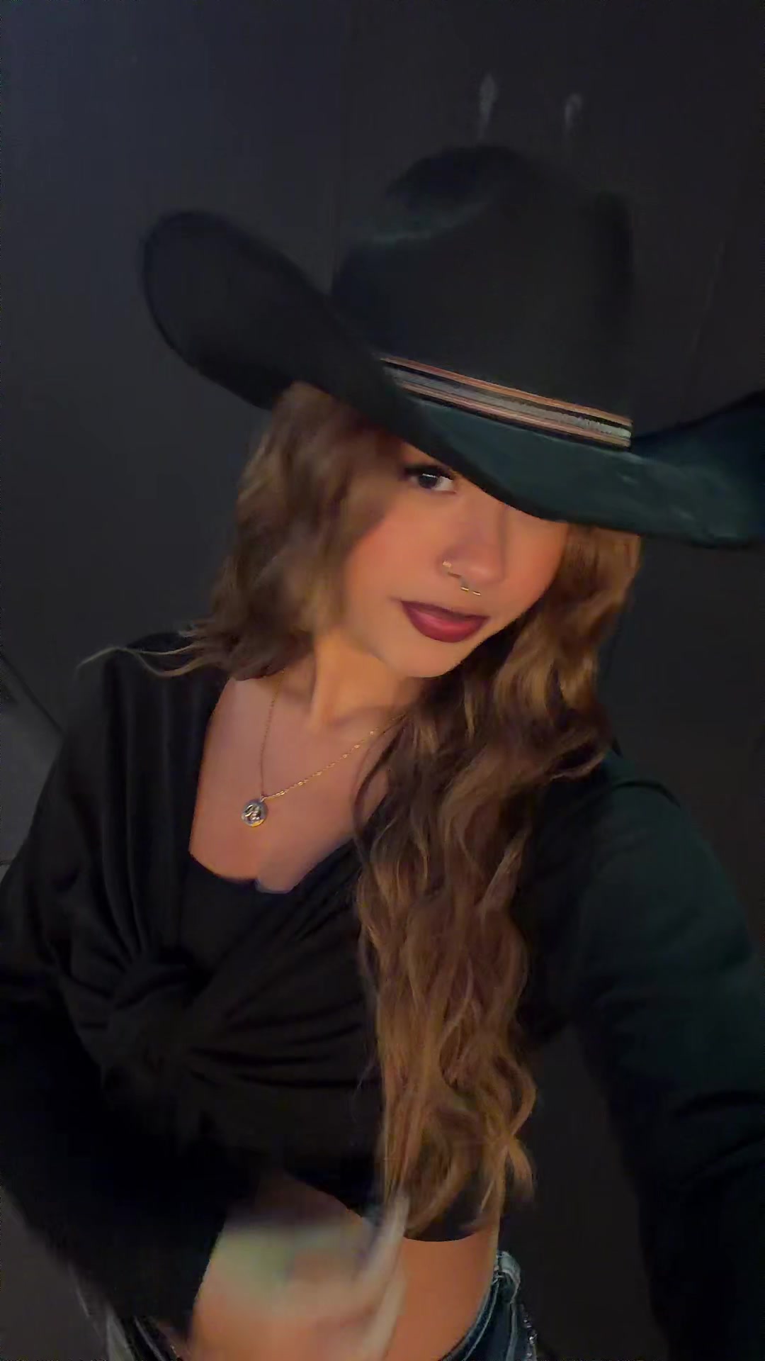 @anna