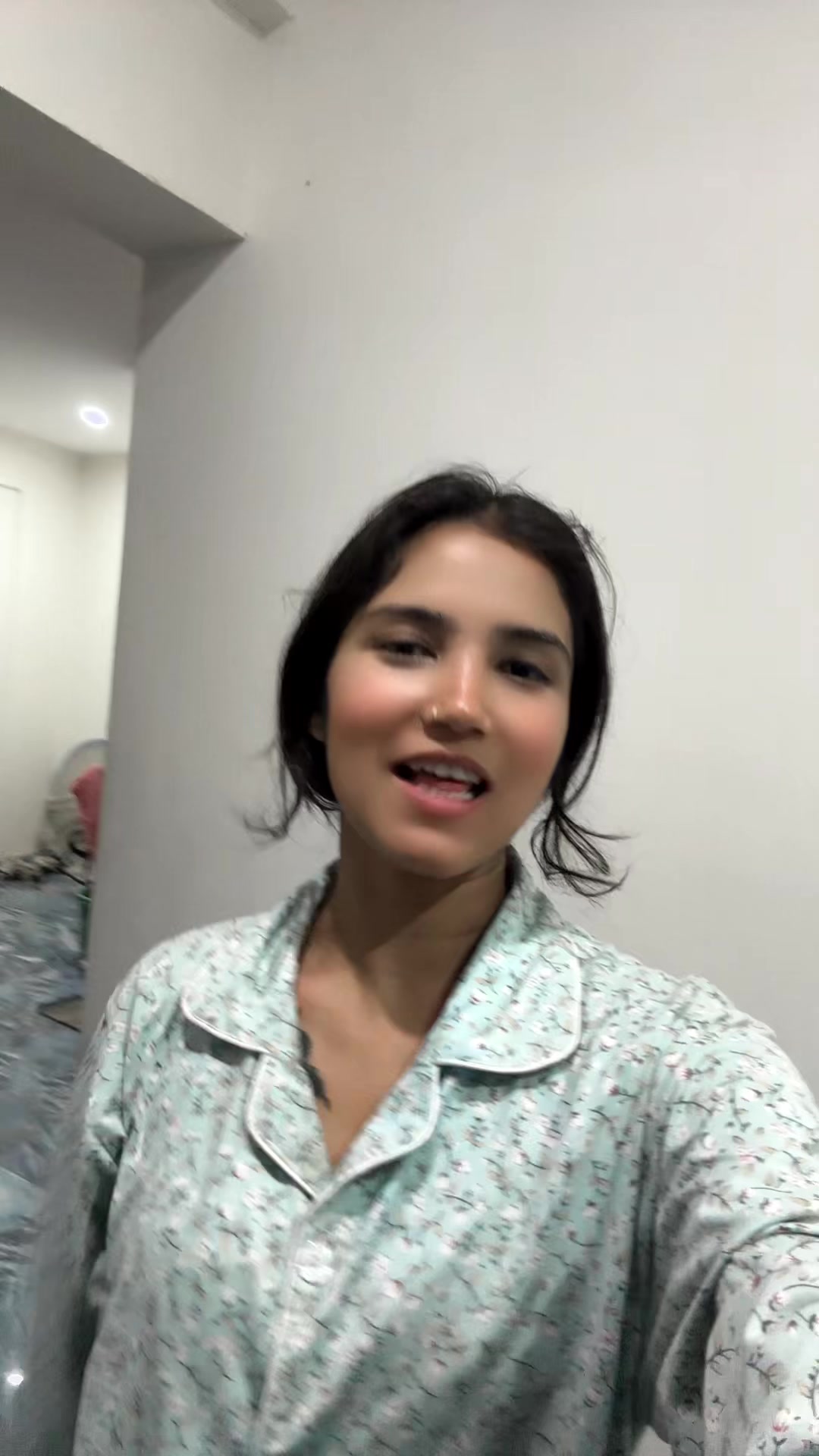 @REKHA🦋🔥