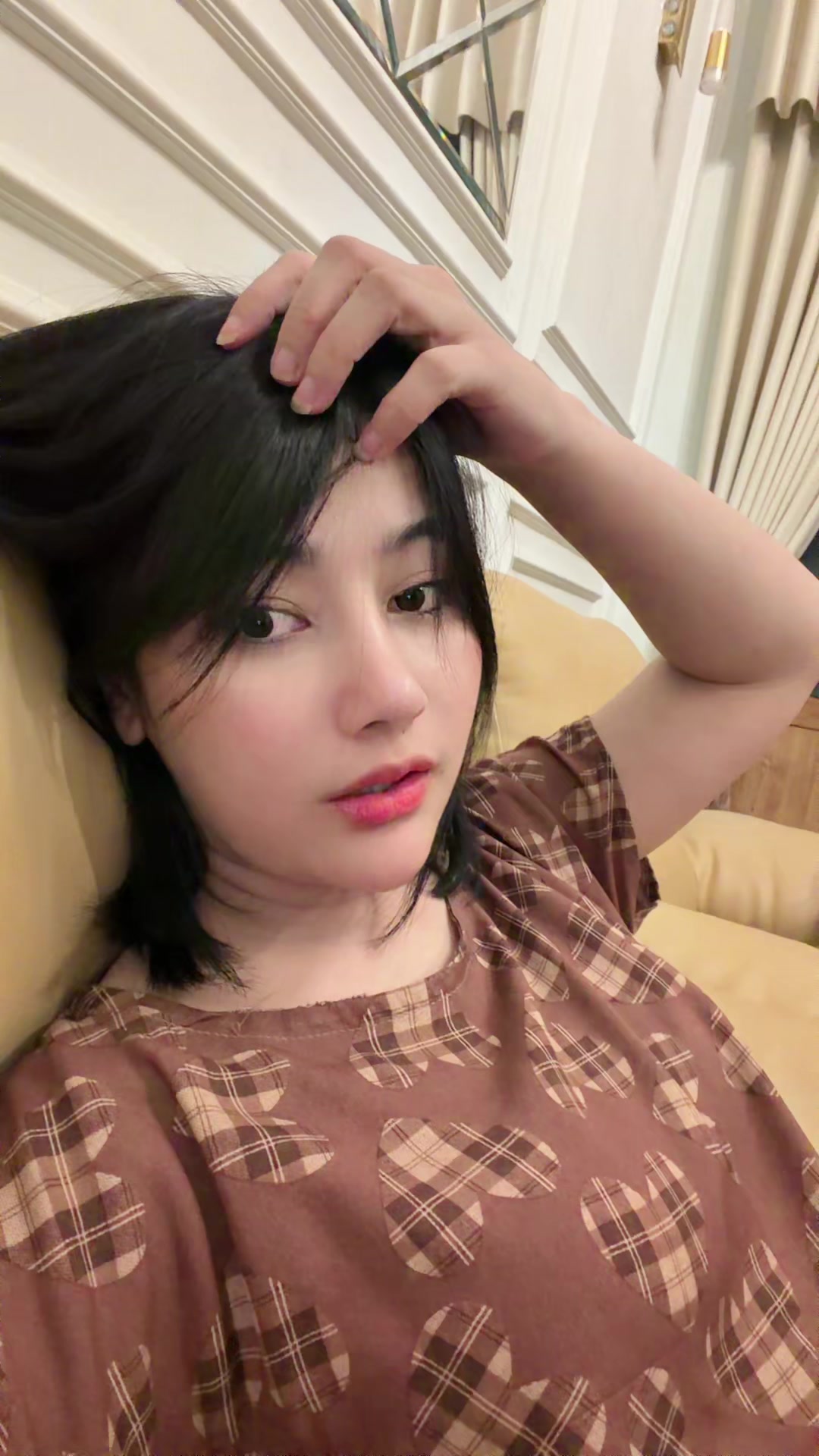@Cahyaniryn