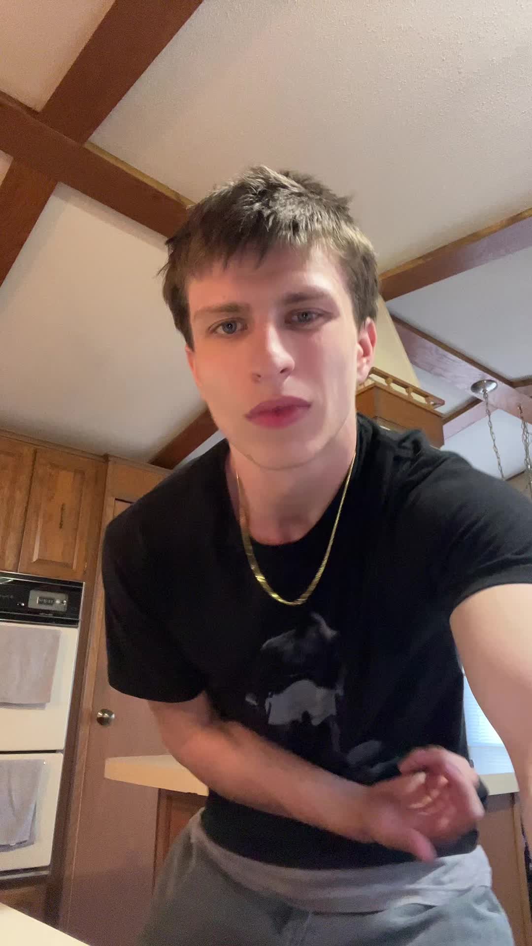 @yvng.danny.steppin