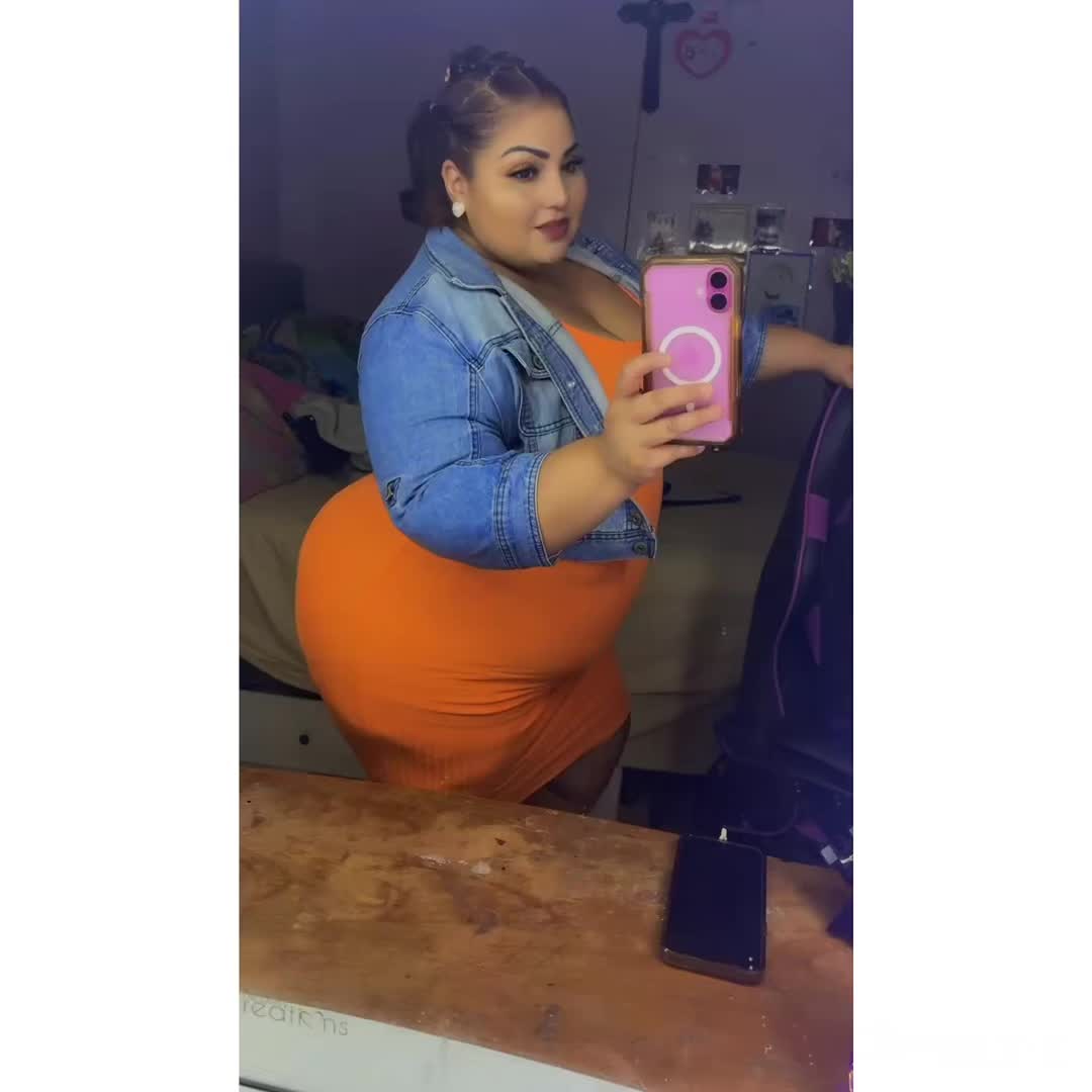 @๐Juicy_Nalgona_777_๐