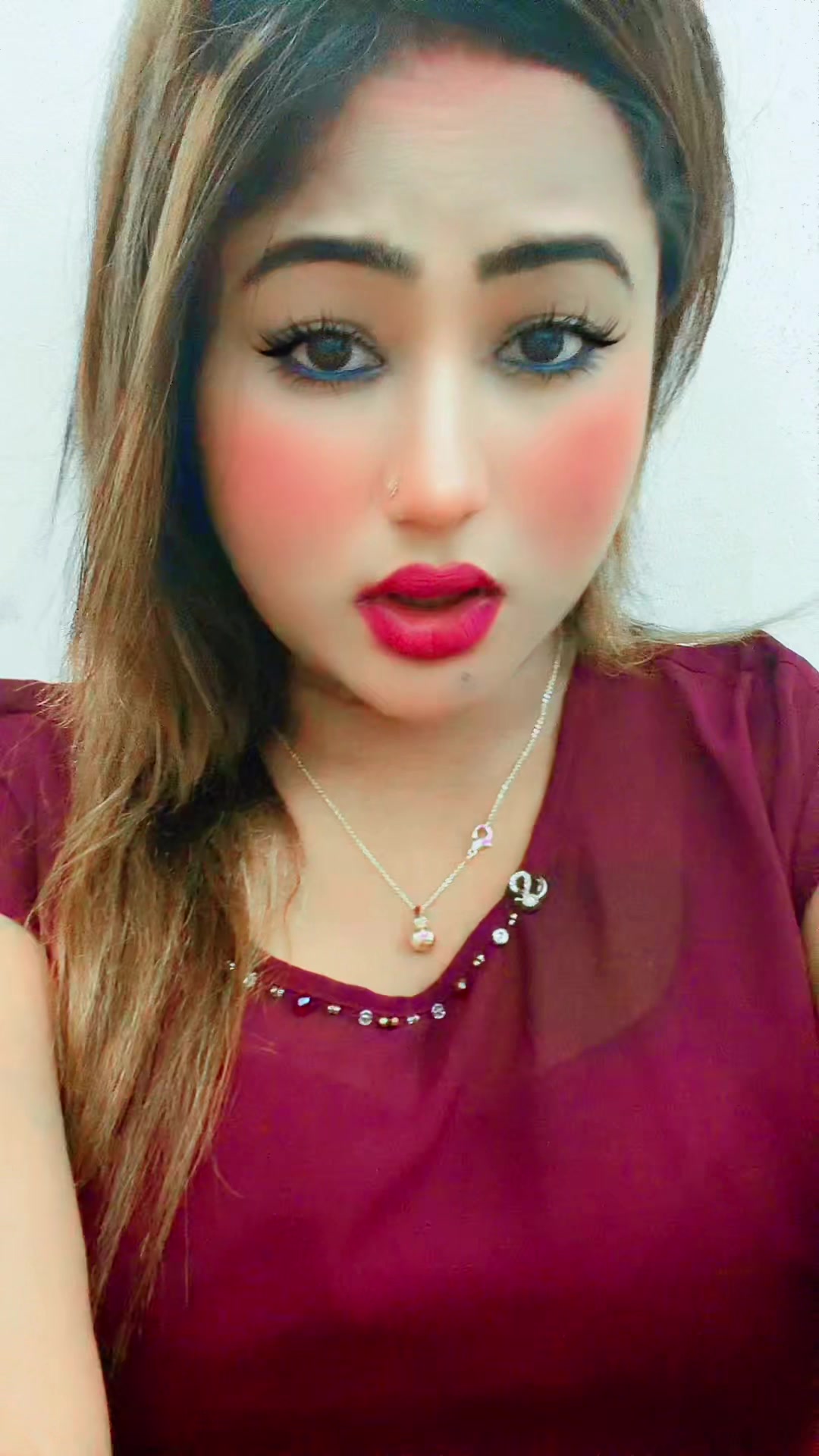 @Riyamoni