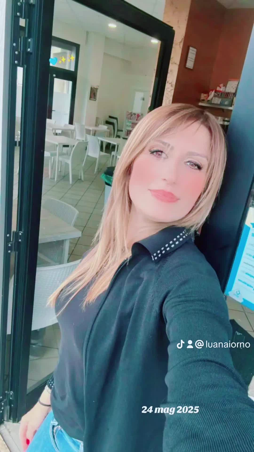 @Luana☀️