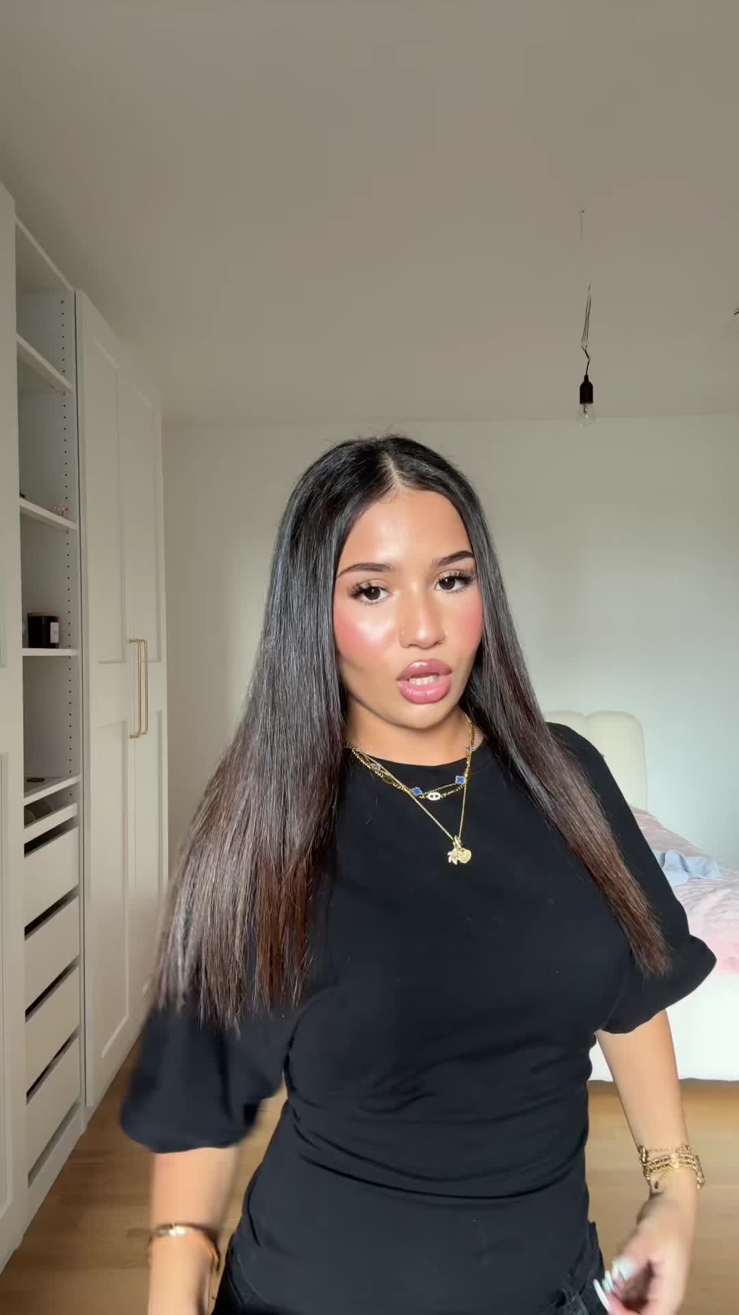 @Sabrin