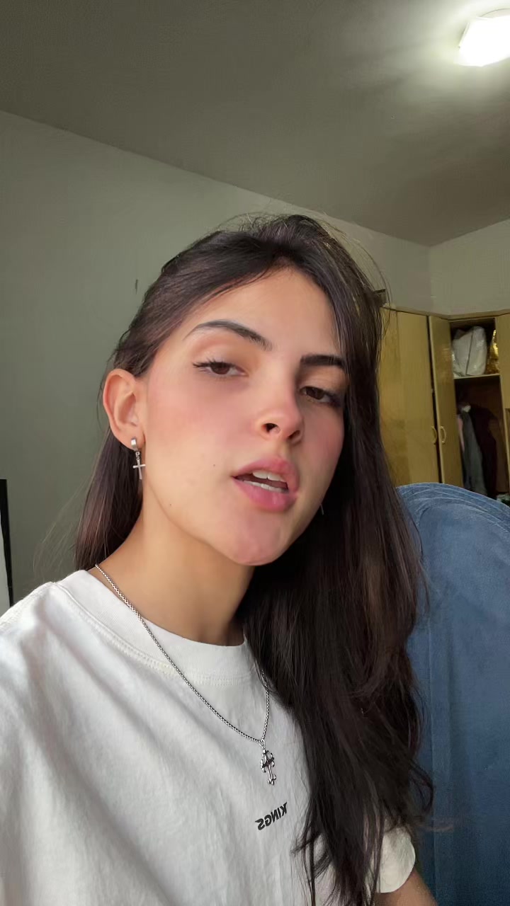 @lavss🍁