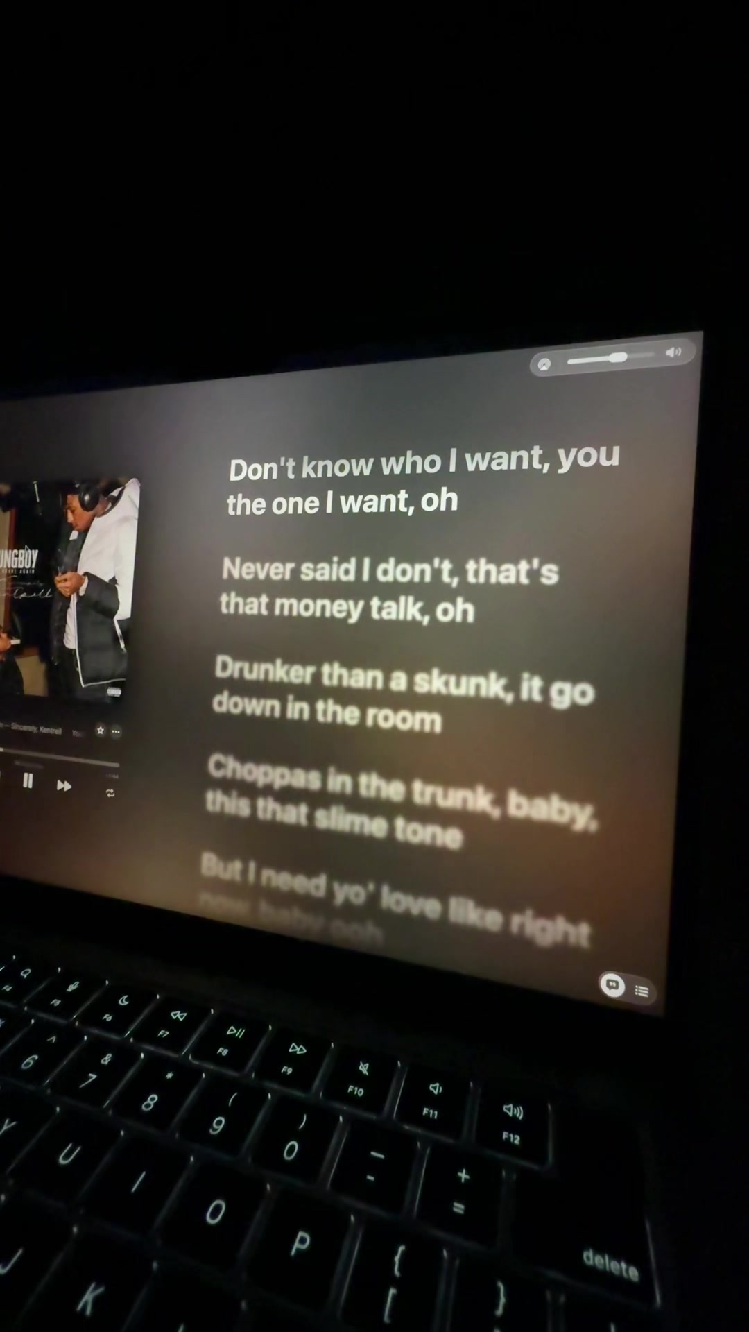 @lyricsprada