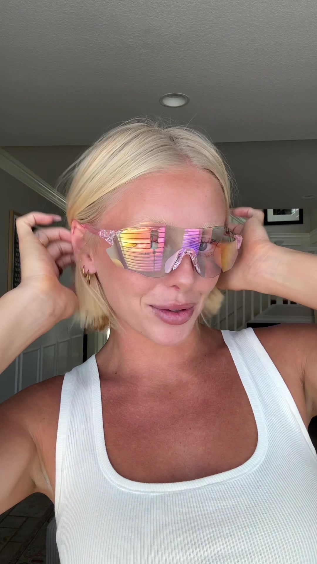 @Jacqueline Capri