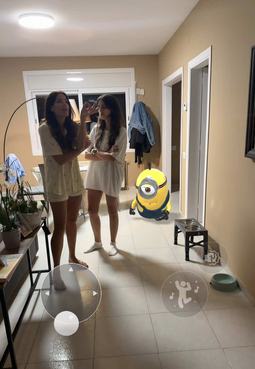 @katriparra