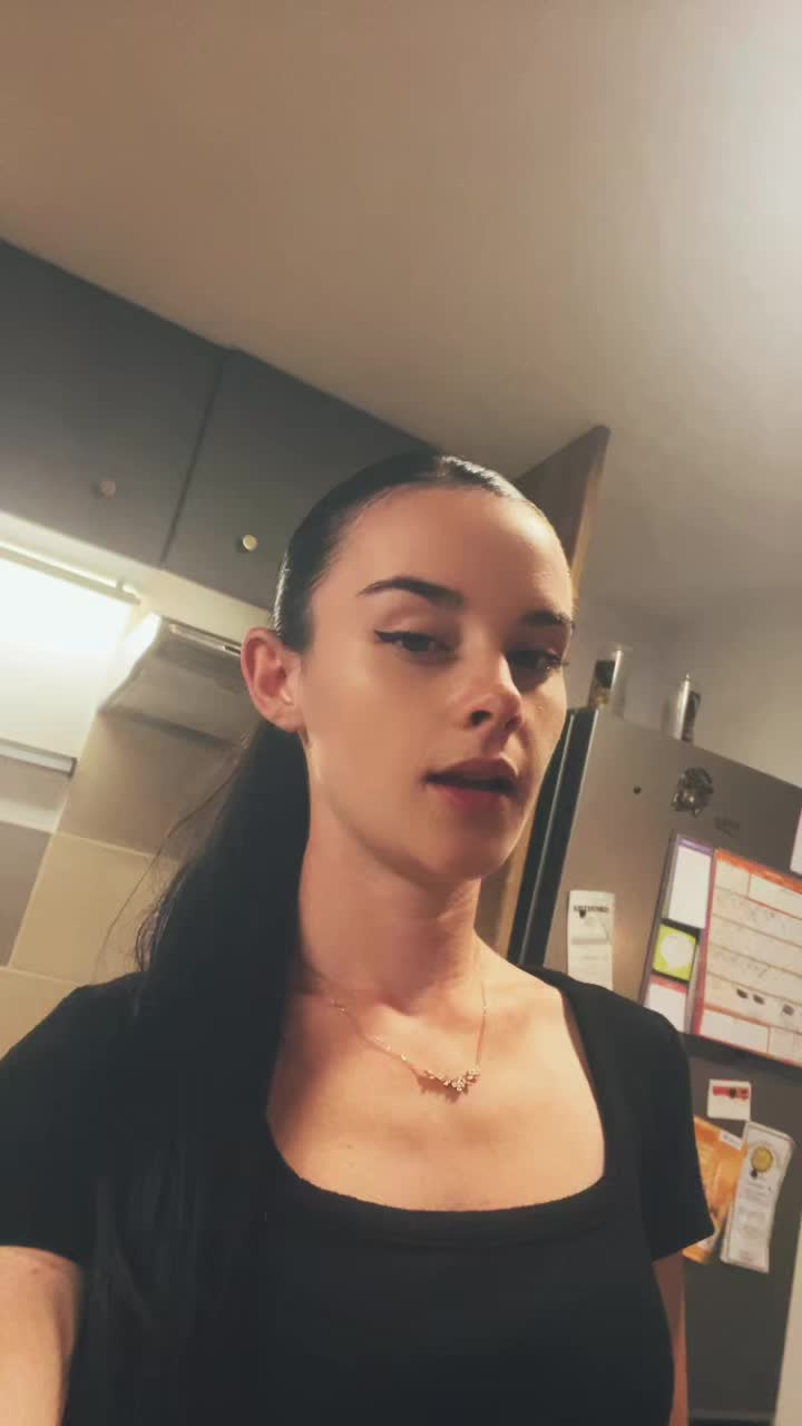 @ophelie101125