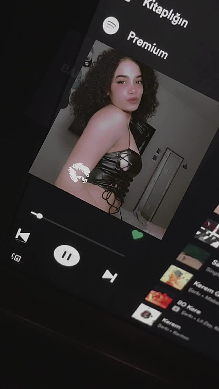 @Daniela Alejandra