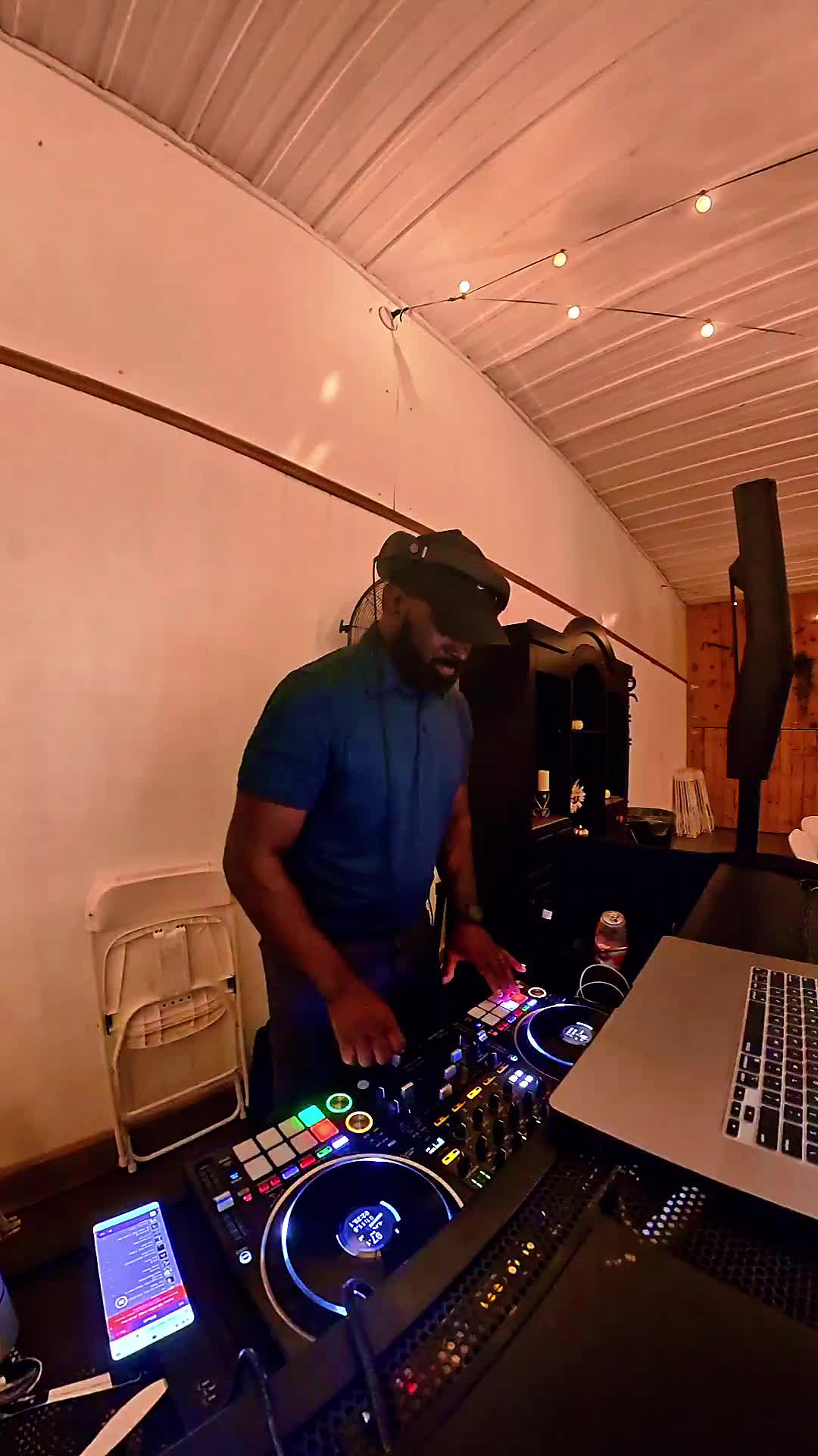 @DJMH