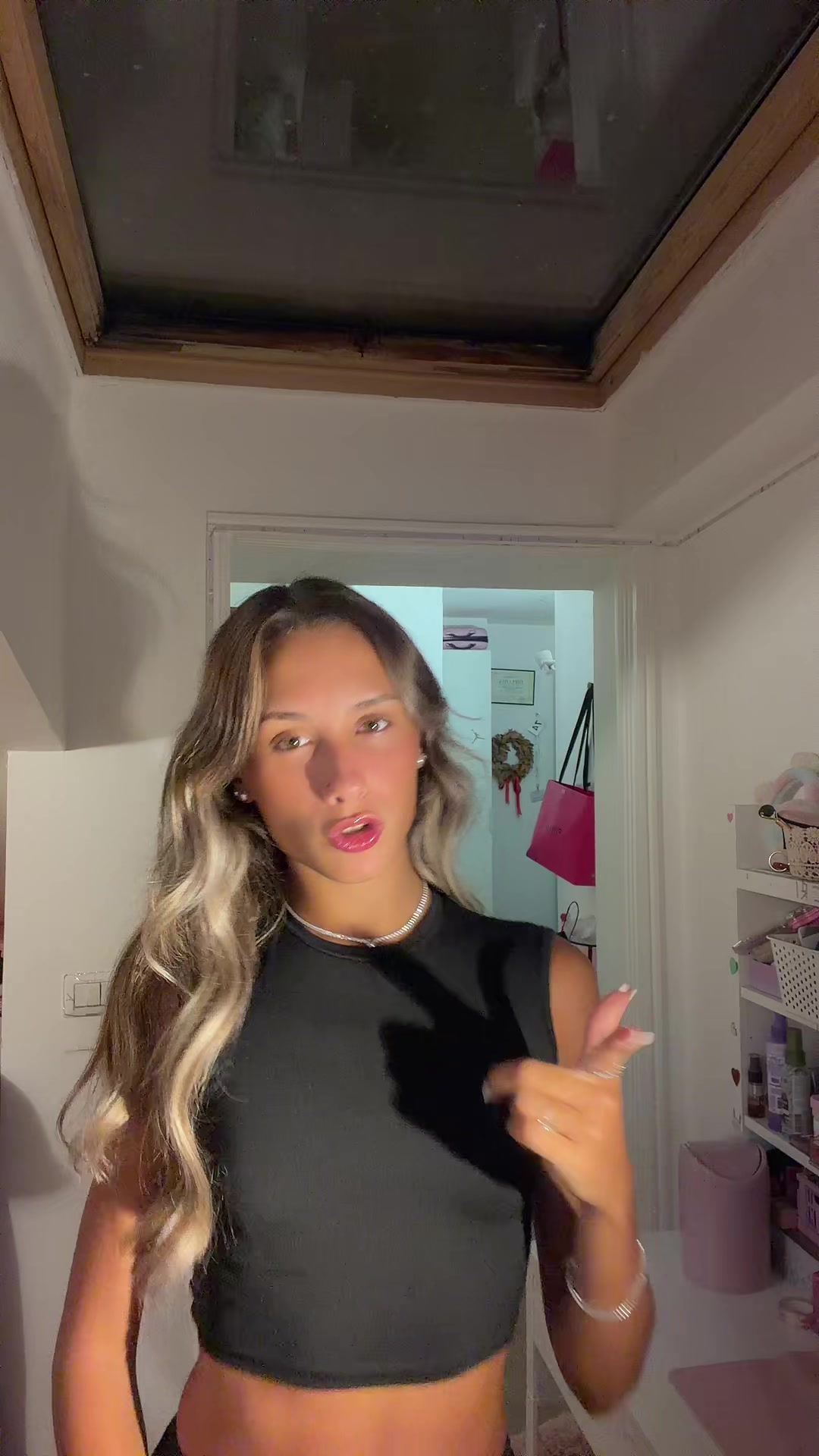@roraaa