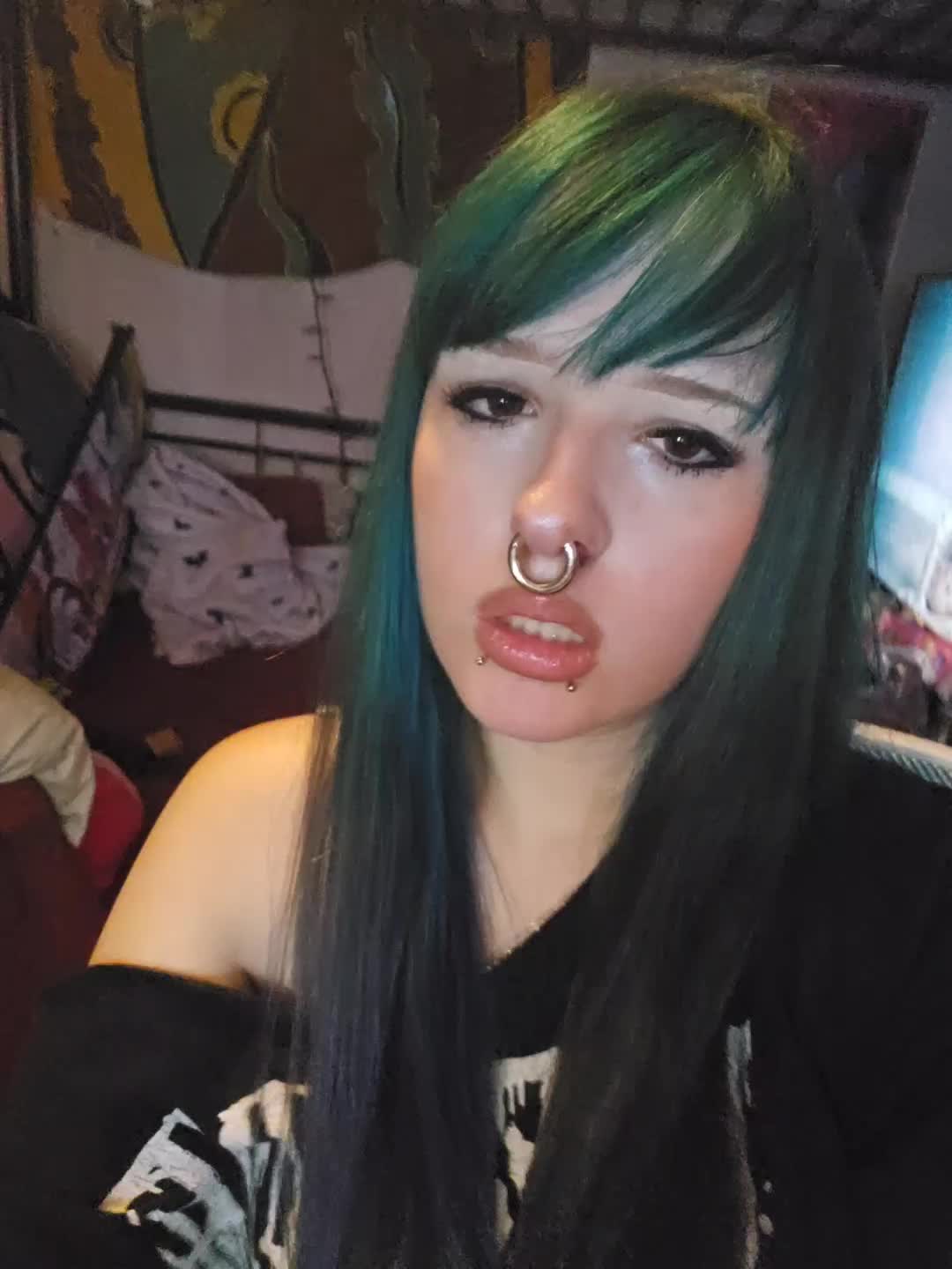 @🪽💫