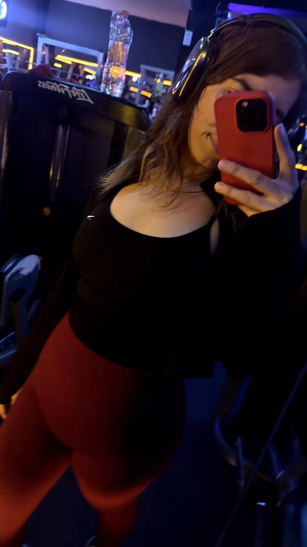 @Giselle Valdivieso