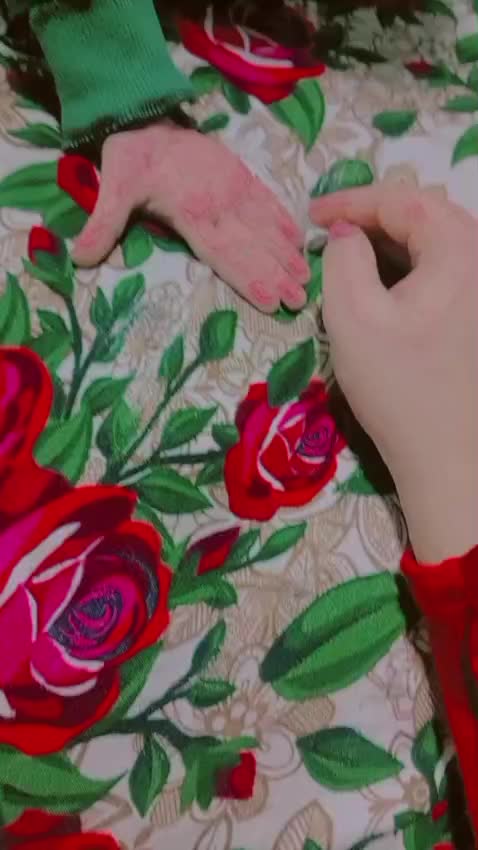 @🖤&hearts;️queen hand🥰❤️