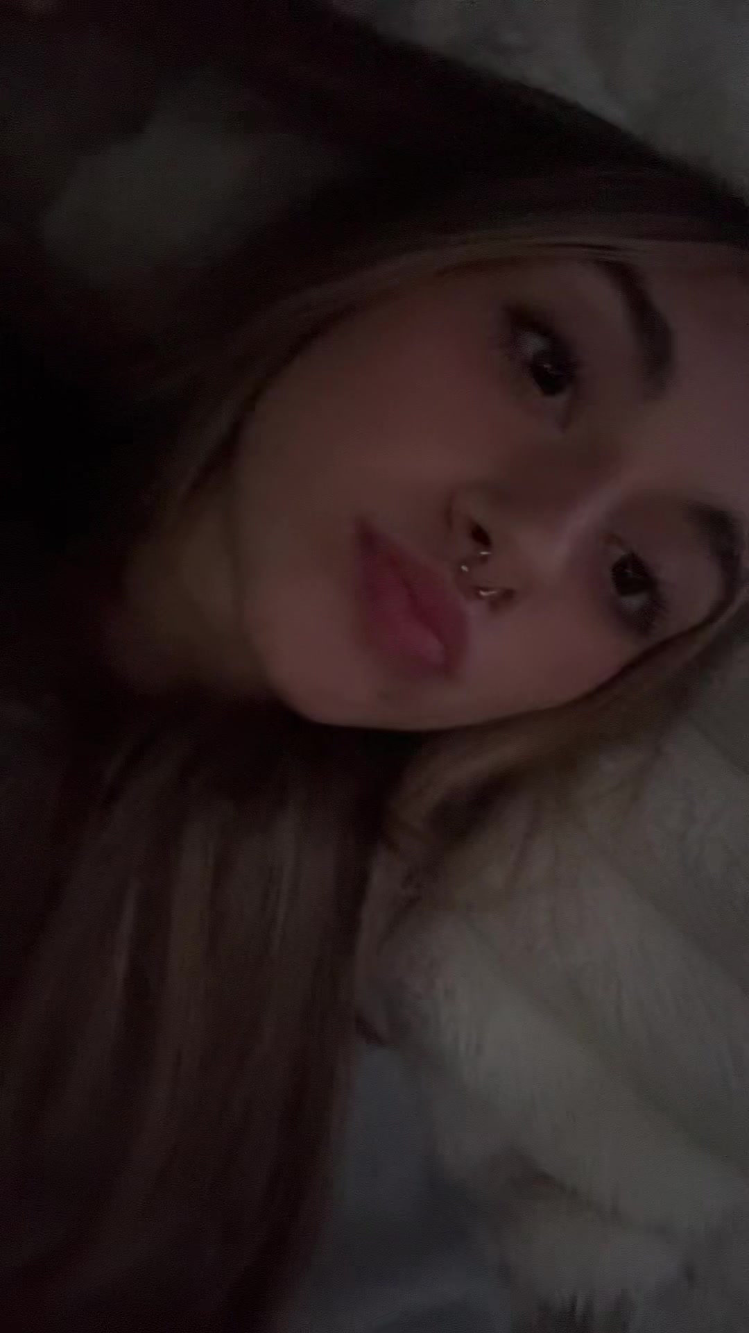 @livy 𖣂