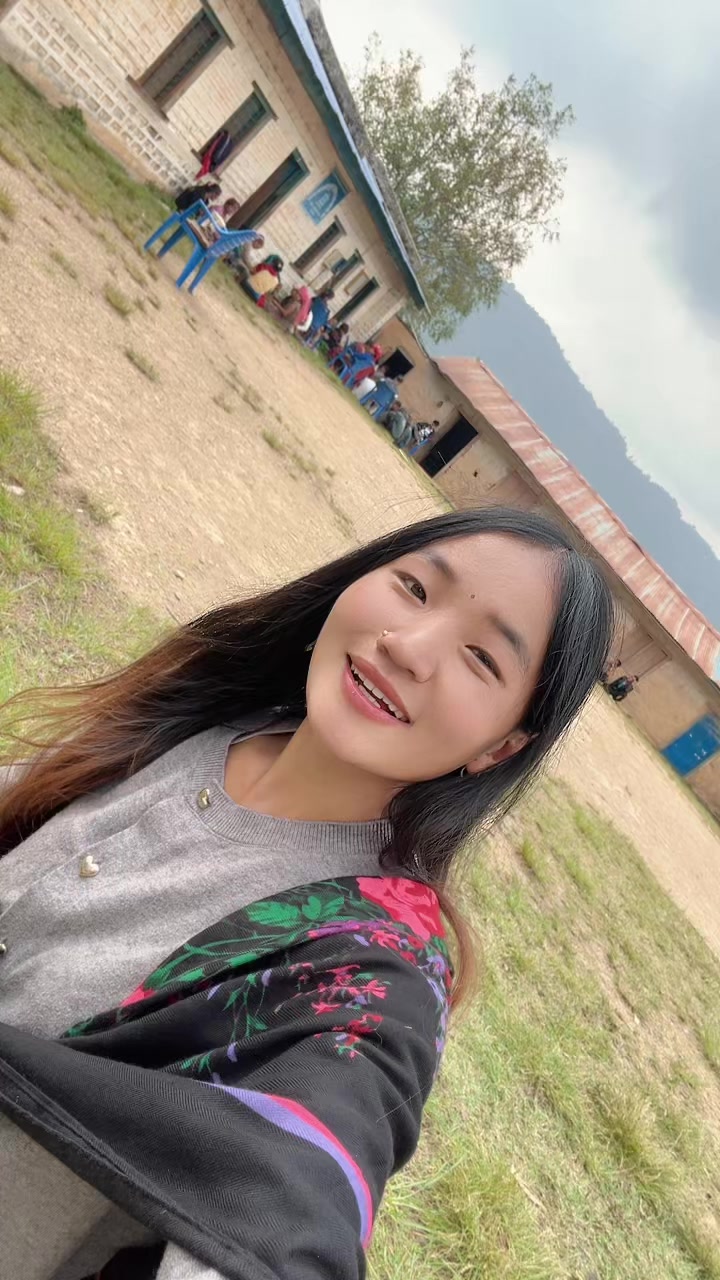 @..._Mrs:kaveeta..🌼