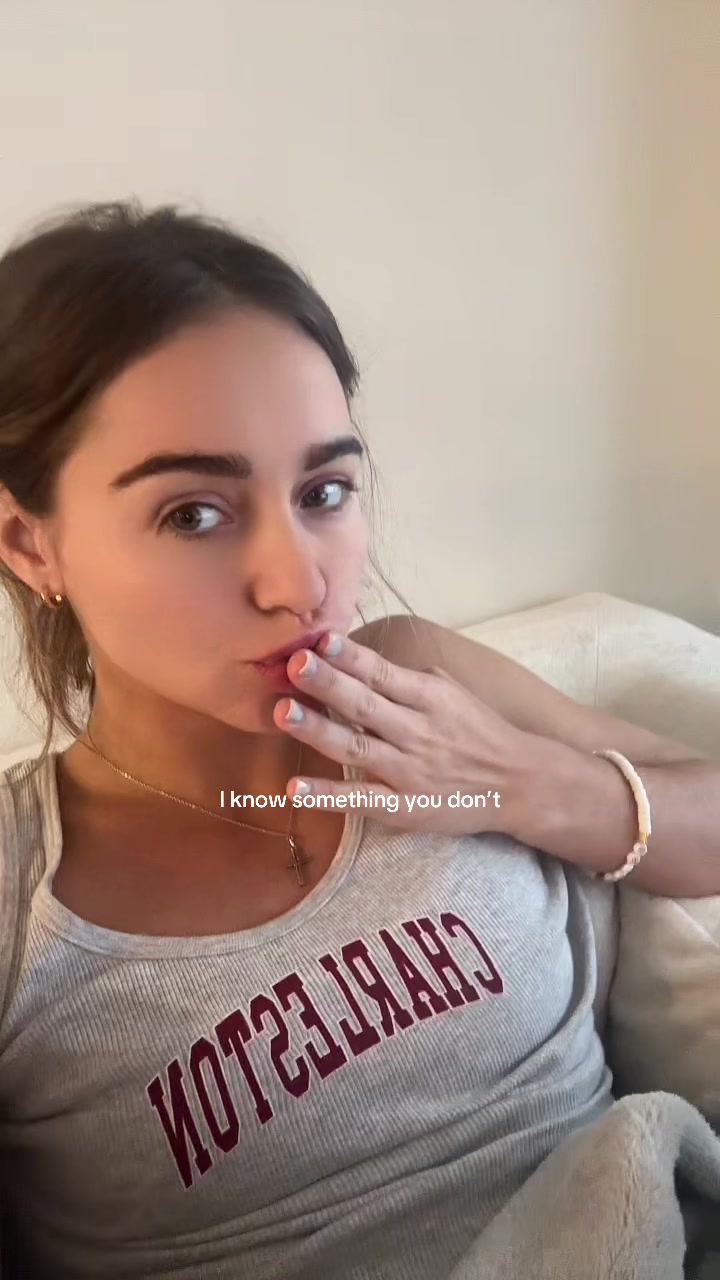 @Kaylinroberson